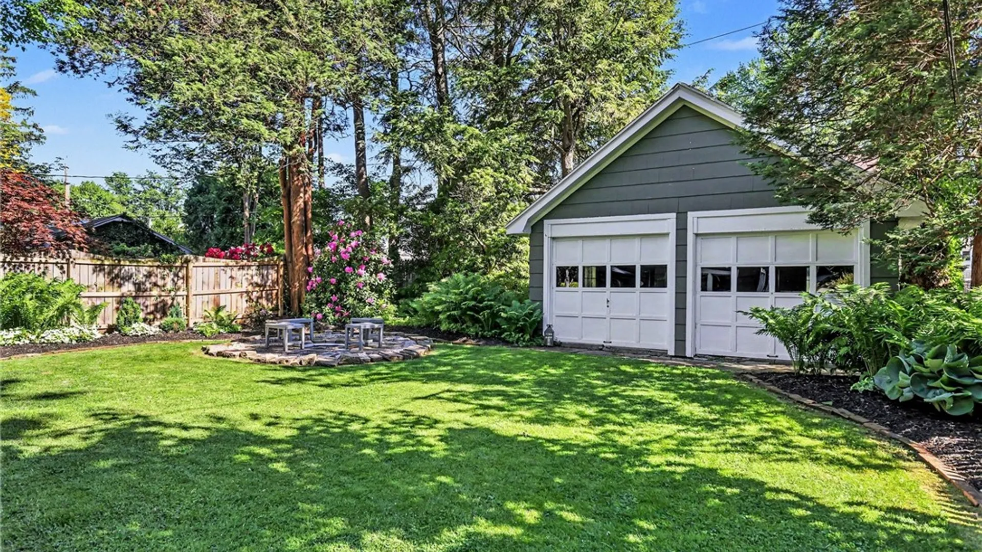 Property at 23 Suburba Avenue, Irondequoit, NY 14617 35