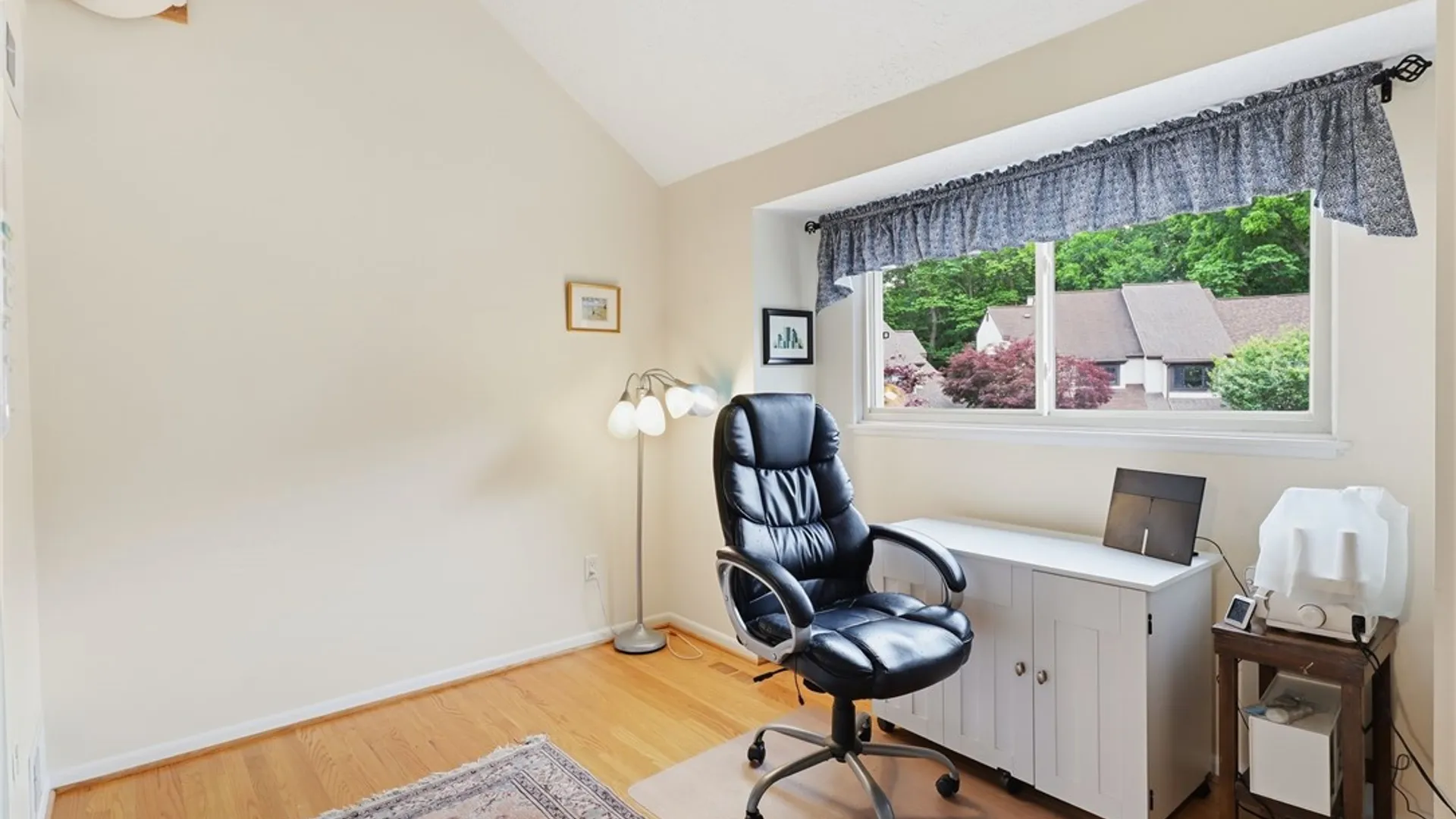 Property at 39 Menlo Pl, Rochester, NY 14620 14
