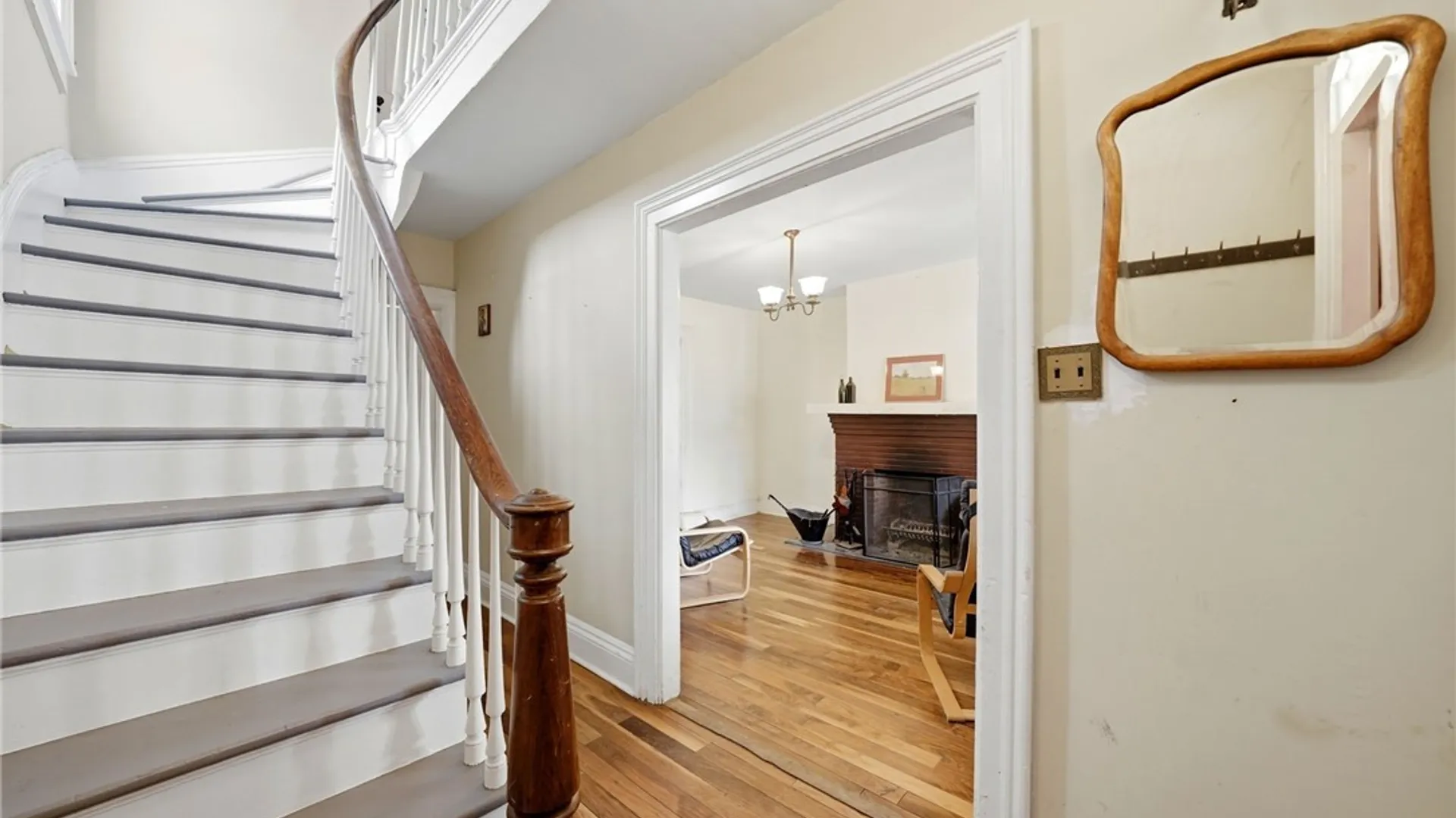 Property at 66 W Balcom Street, Buffalo, NY 14209 9