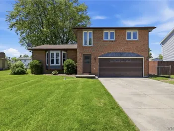 Property at 44 Queens Drive, Grand Island, NY 14072