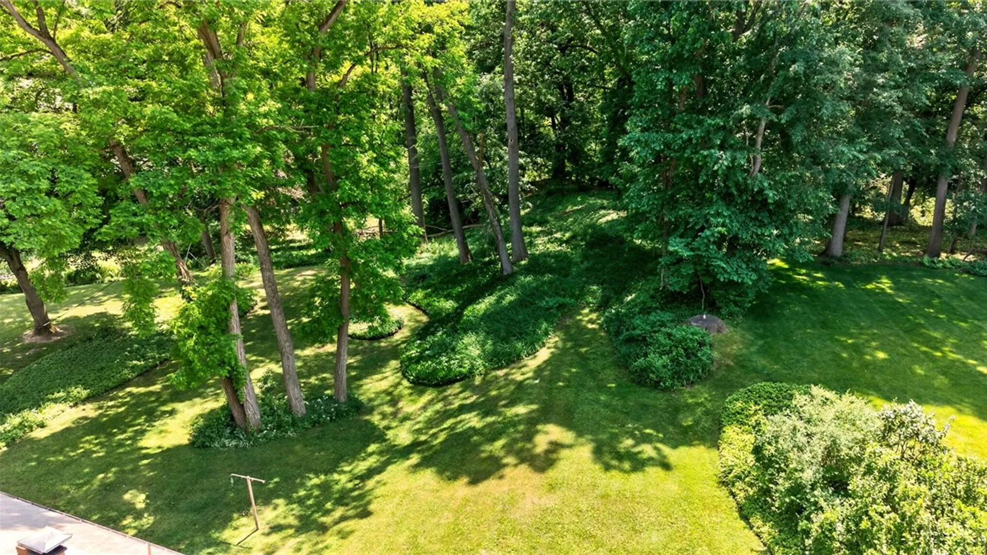 Property at 25 Little Brook Drive, Perinton, NY 14534 21