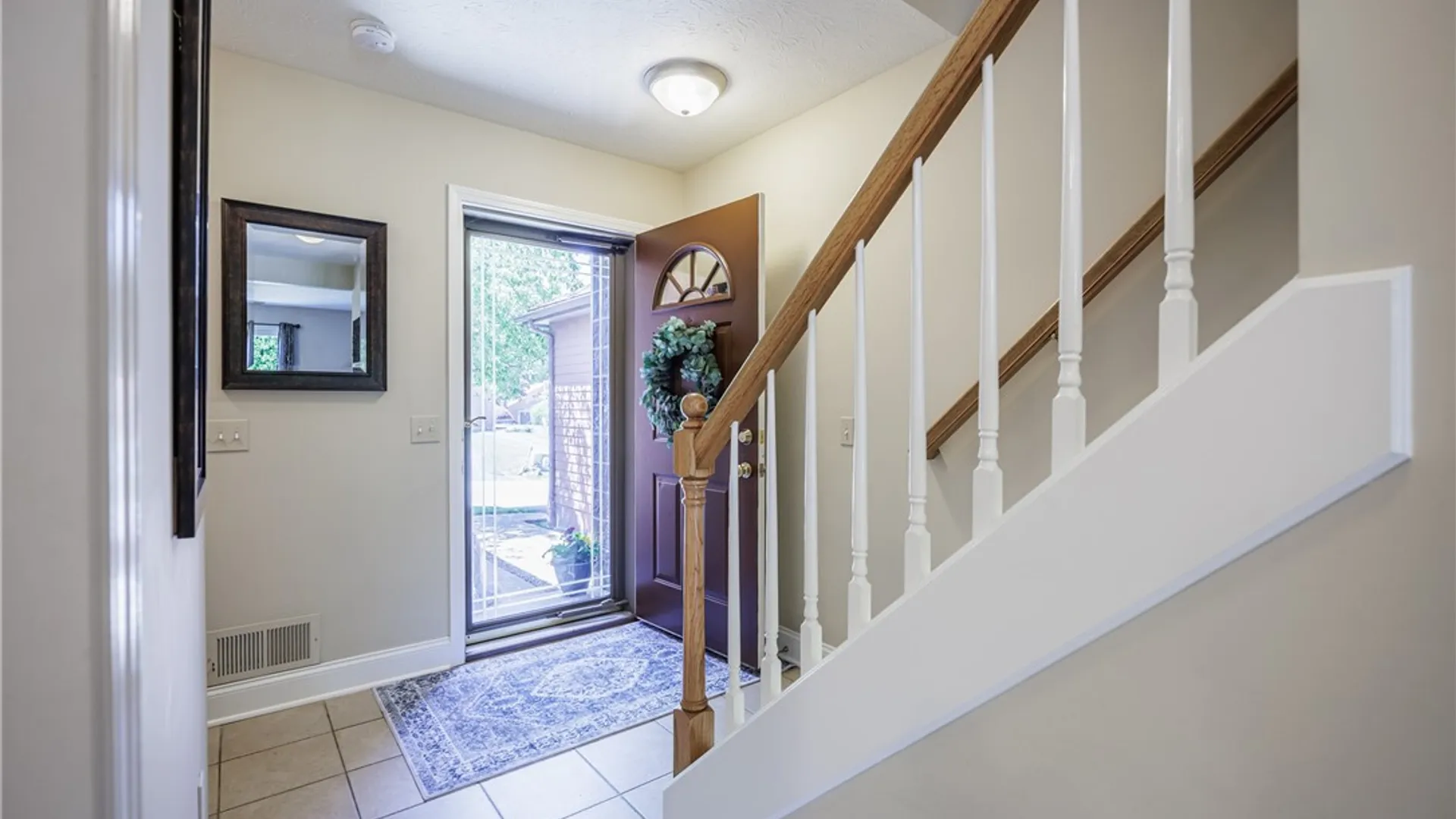 Property at 123 Broxbourne Drive, Perinton, NY 14450 5