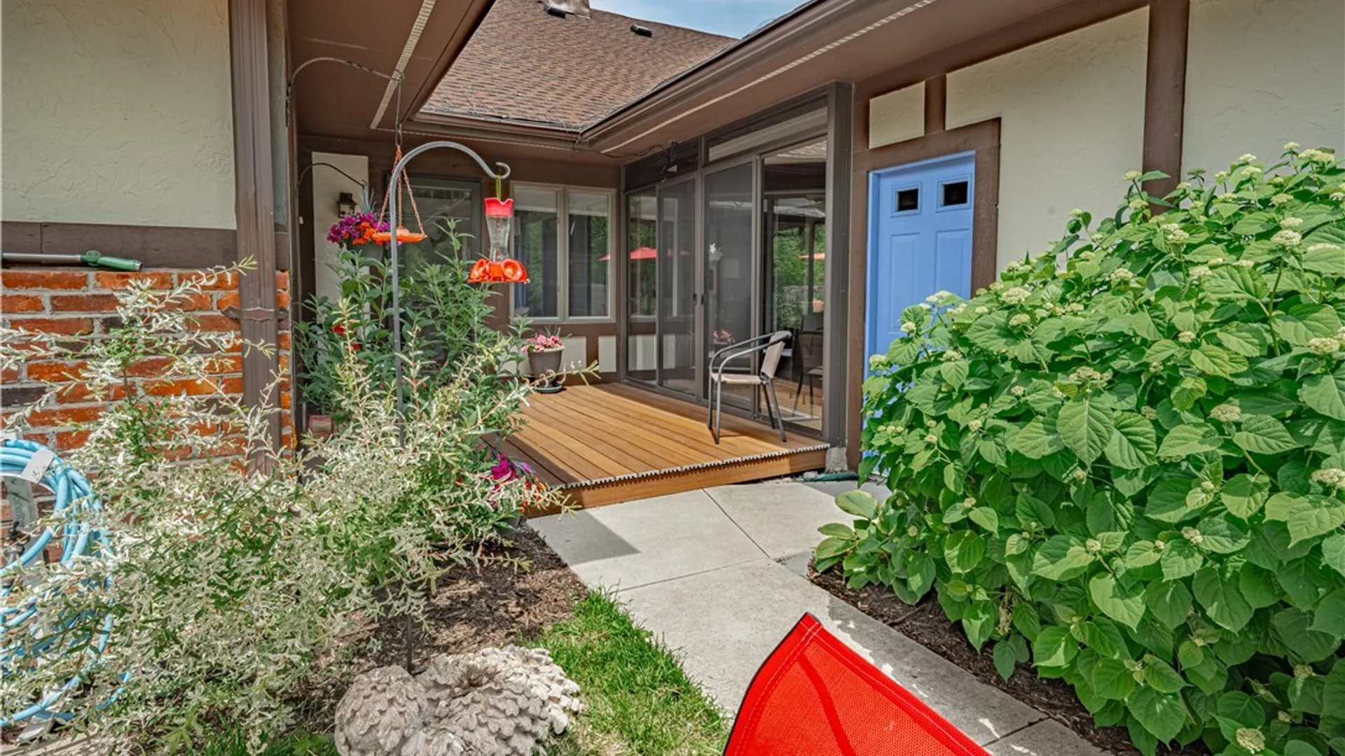 Property at 12 Gothic Lane, Lockport Town, NY 14094 5