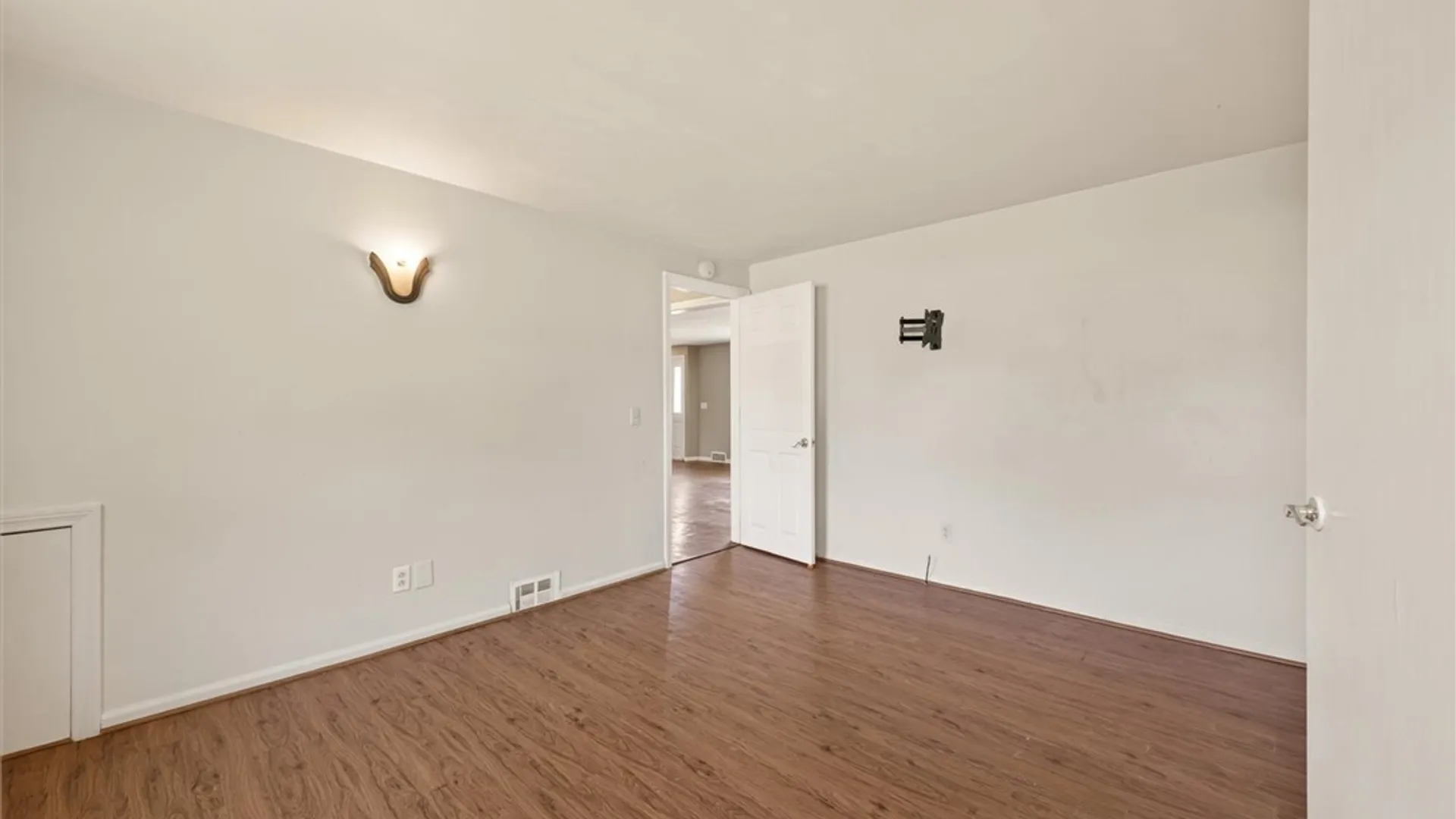 Property at 3000 English Road, Greece, NY 14616 25