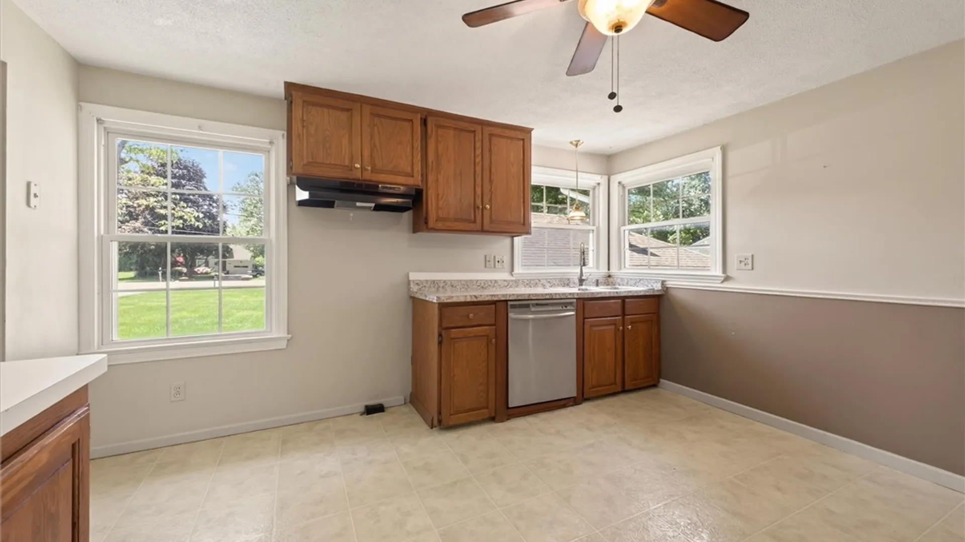 Property at 3000 English Road, Greece, NY 14616 27