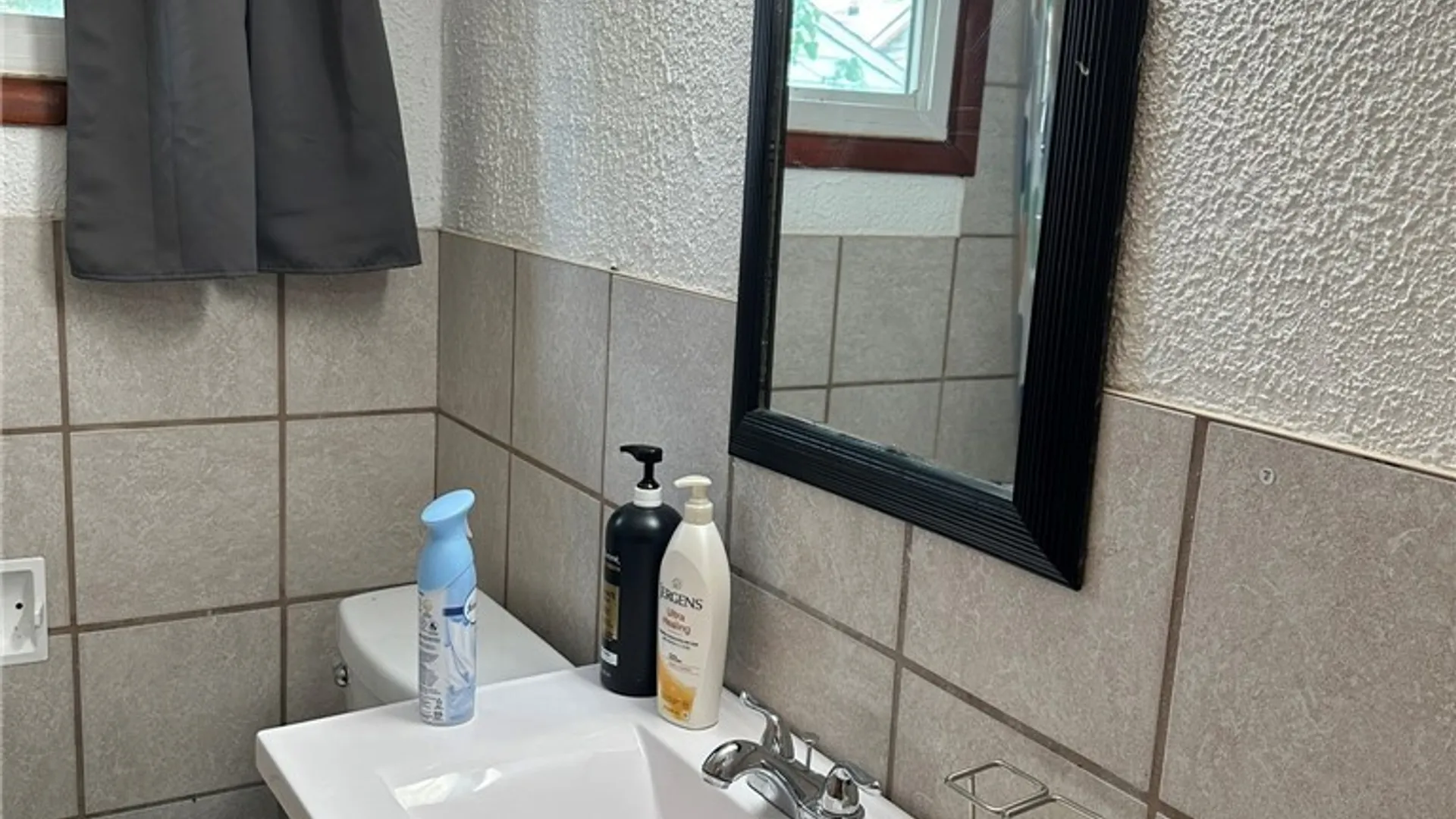 Property at 7 Joseph Street, Cheektowaga, NY 14225 19