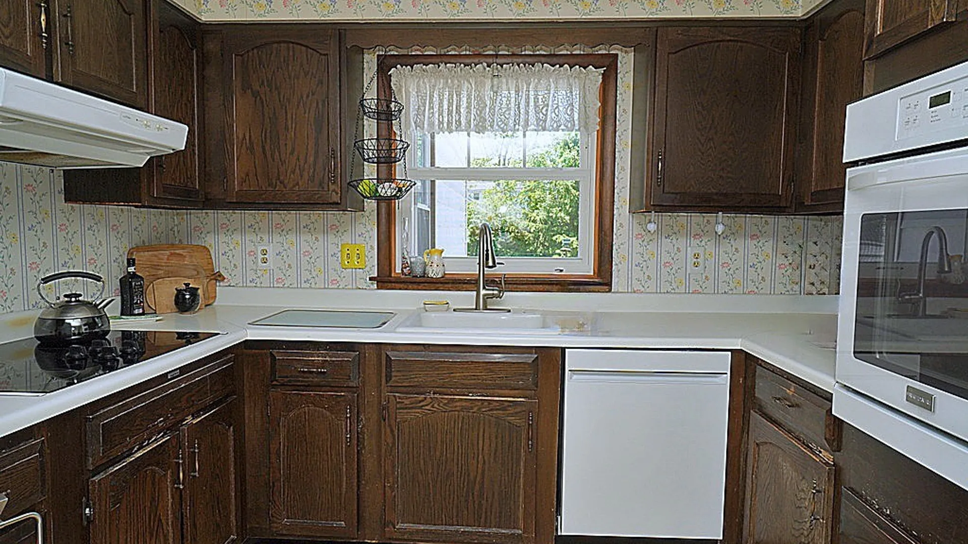 Property at 318 Belmont Avenue, Tonawanda, NY 14223 12