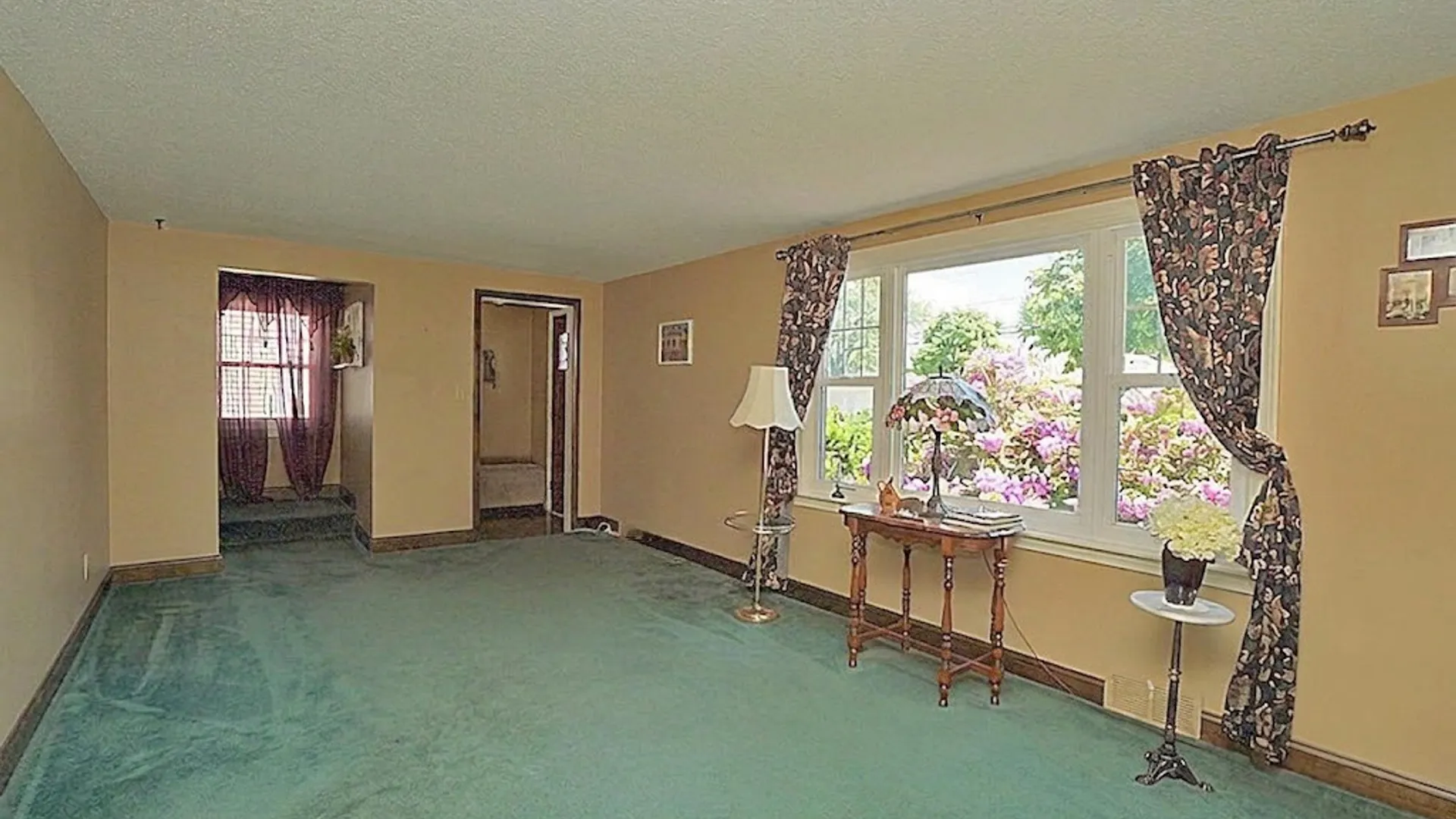 Property at 318 Belmont Avenue, Tonawanda, NY 14223 8