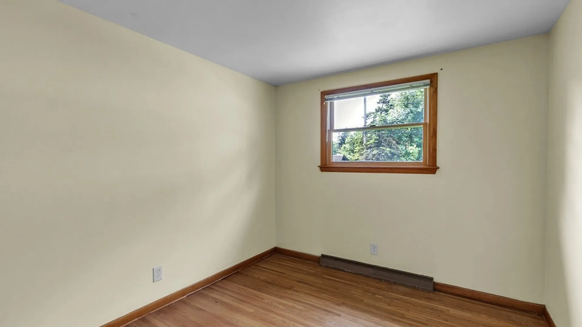 Property at 185 Siegfried Drive, Amherst, NY 14221 12