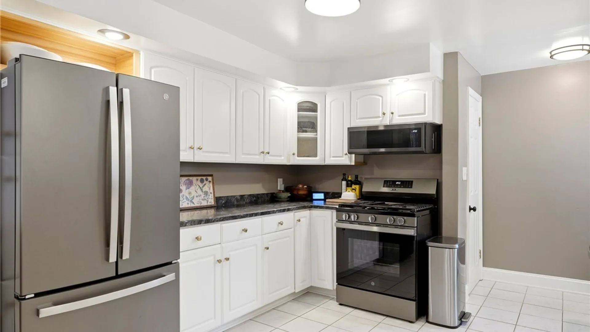 Property at 1265 Wyoming Avenue, Niagara Falls, NY 14305 15