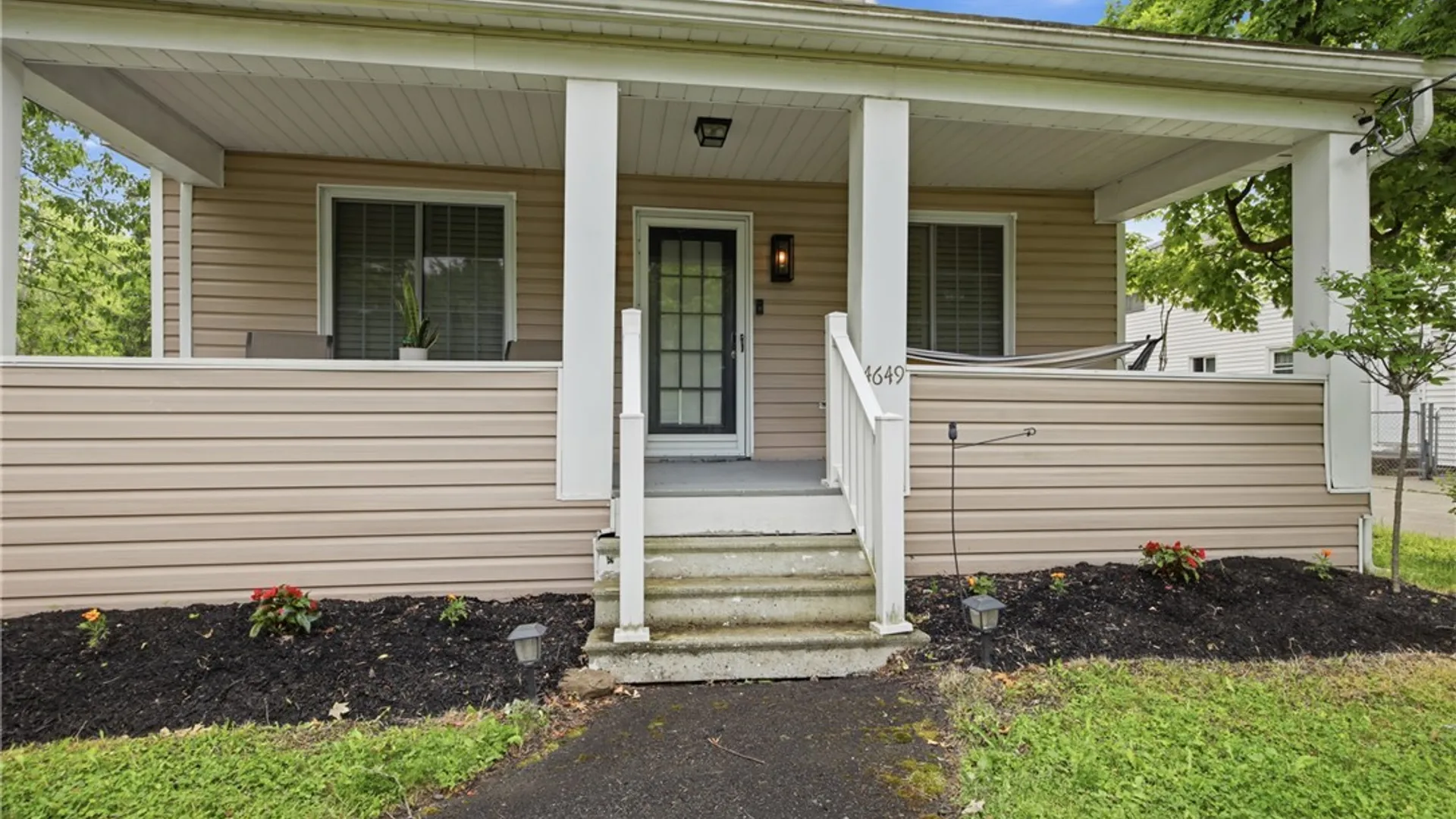 Property at 4649 Seneca Street, West Seneca, NY 14224 5