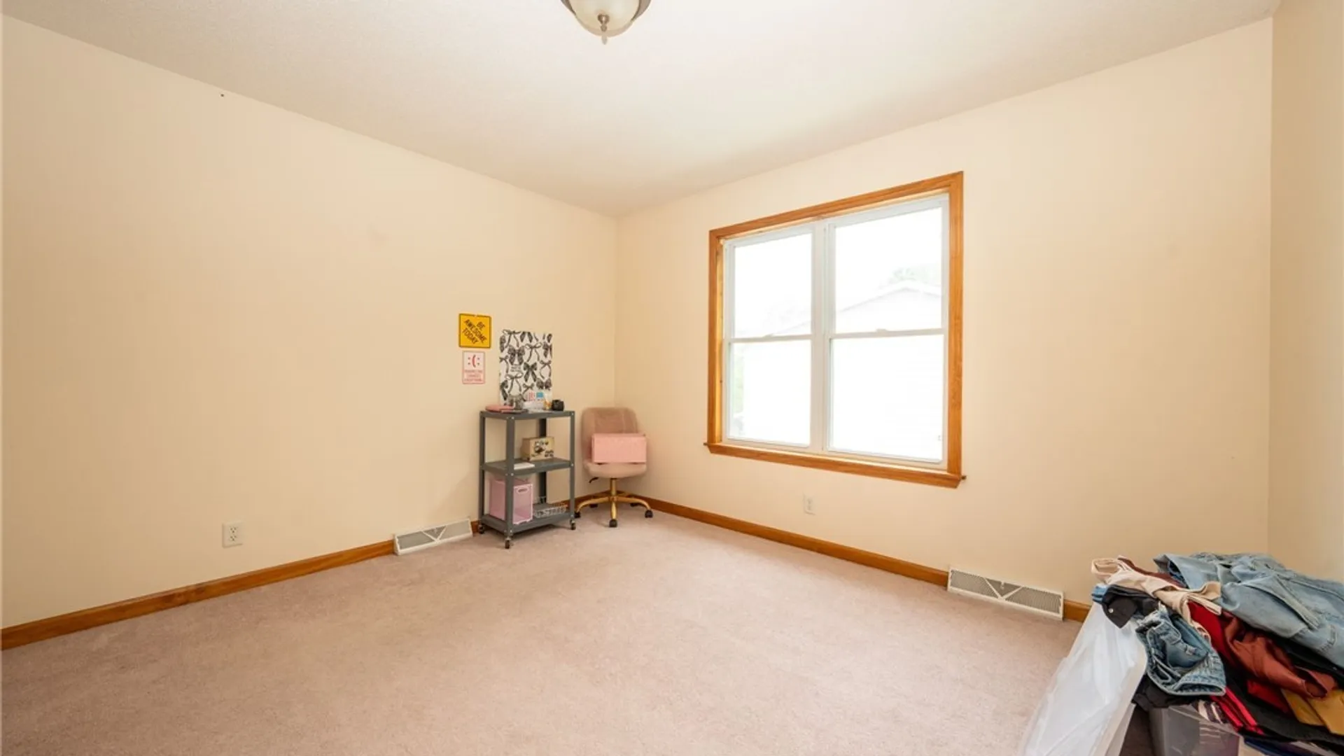Property at 3 Greenwood Circle, North Tonawanda, NY 14120 13