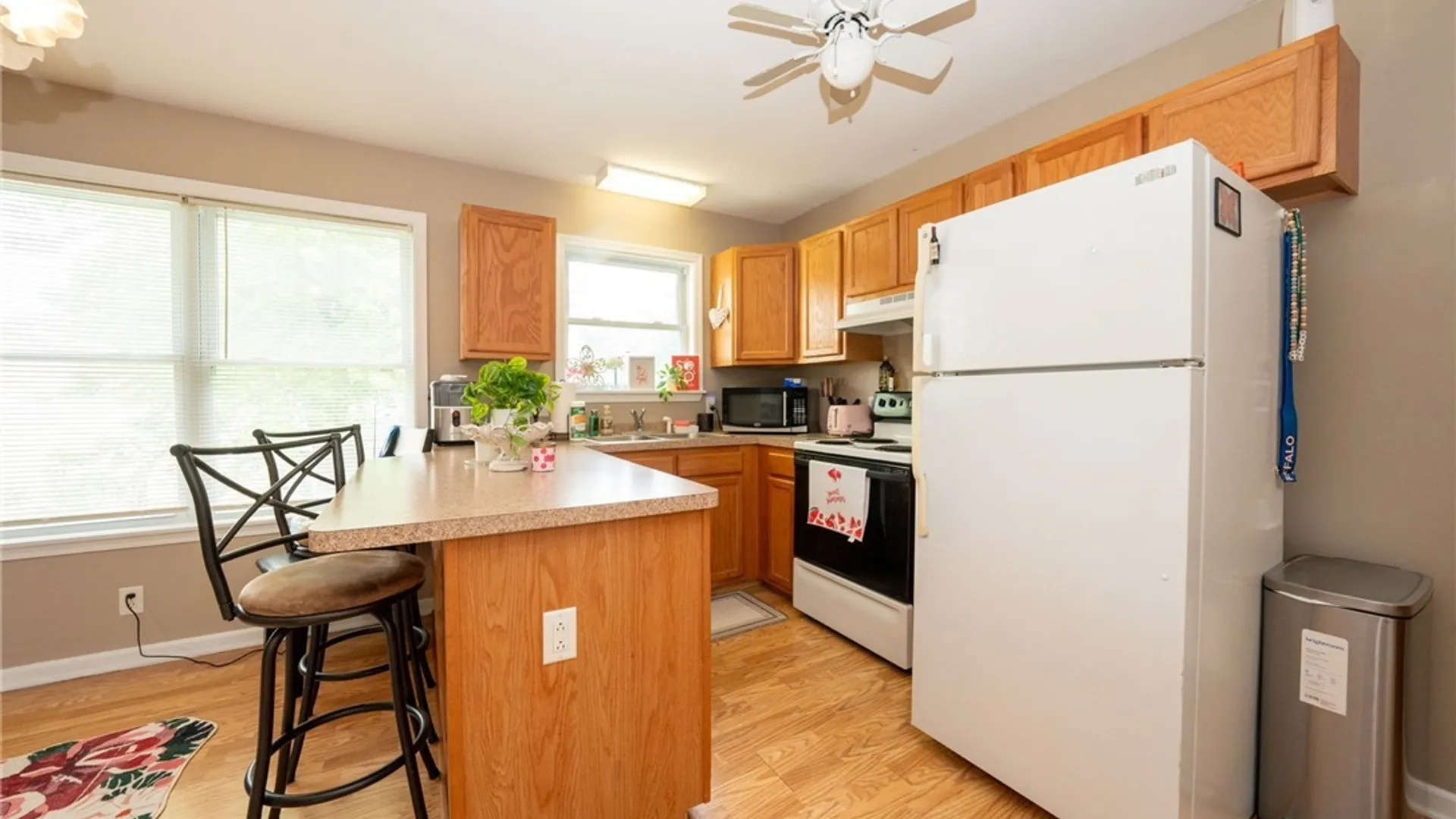 Property at 3 Greenwood Circle, North Tonawanda, NY 14120 9