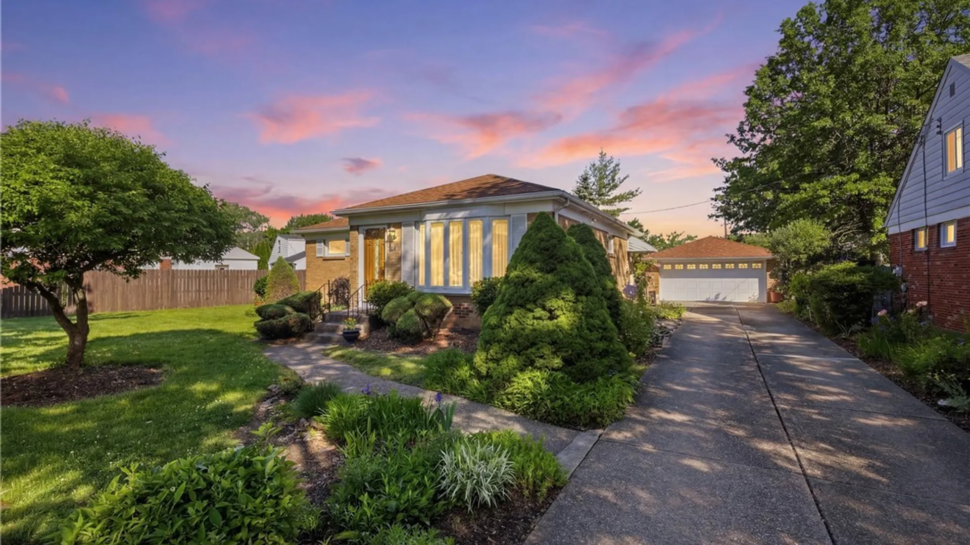 Property at 814 George Urban Boulevard, Cheektowaga, NY 14225 37
