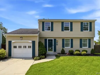 173 Roycroft Dr, West Seneca, NY 14224