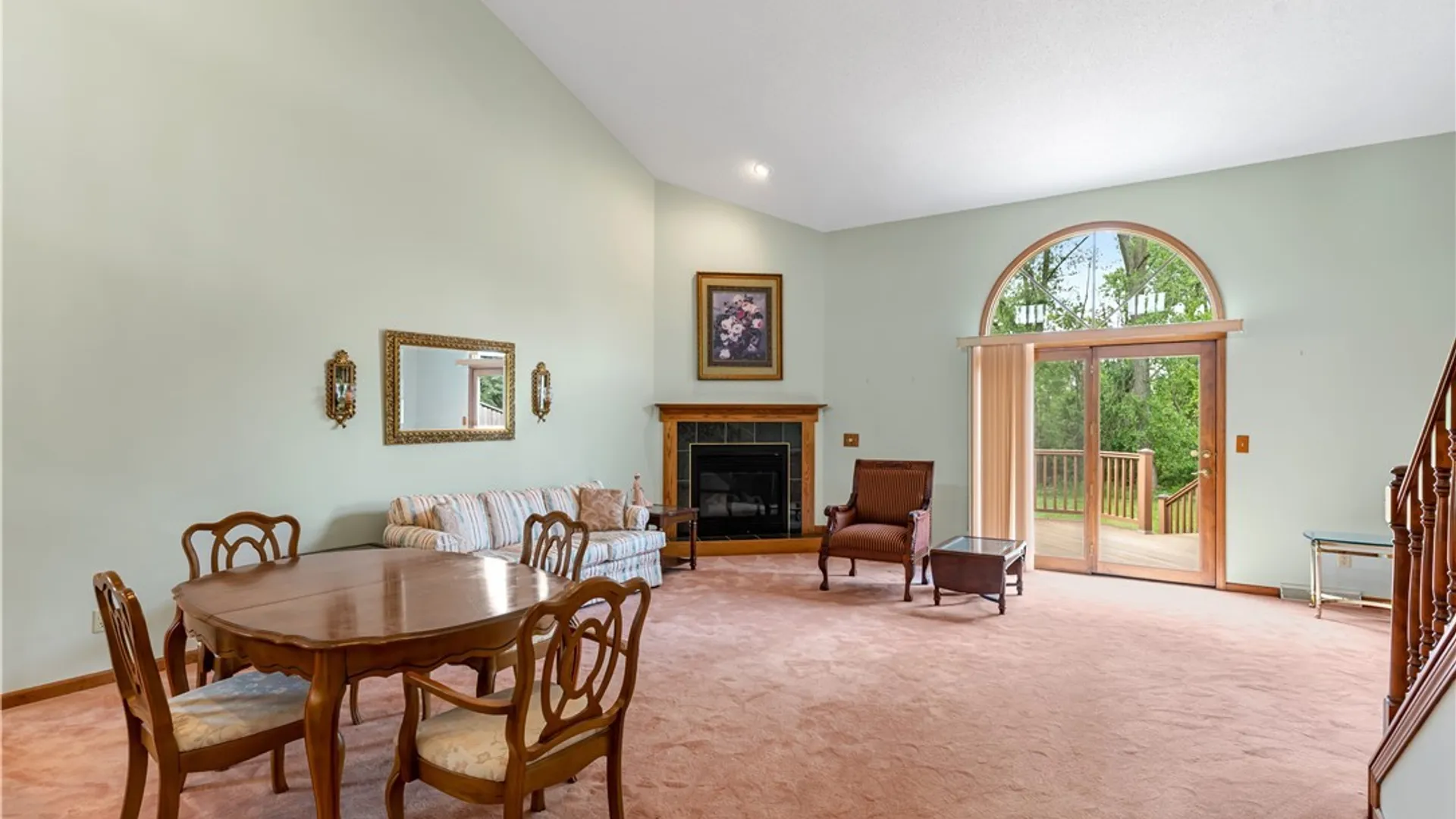 Property at 43 Eagle Terrace, Lancaster, NY 14043 11