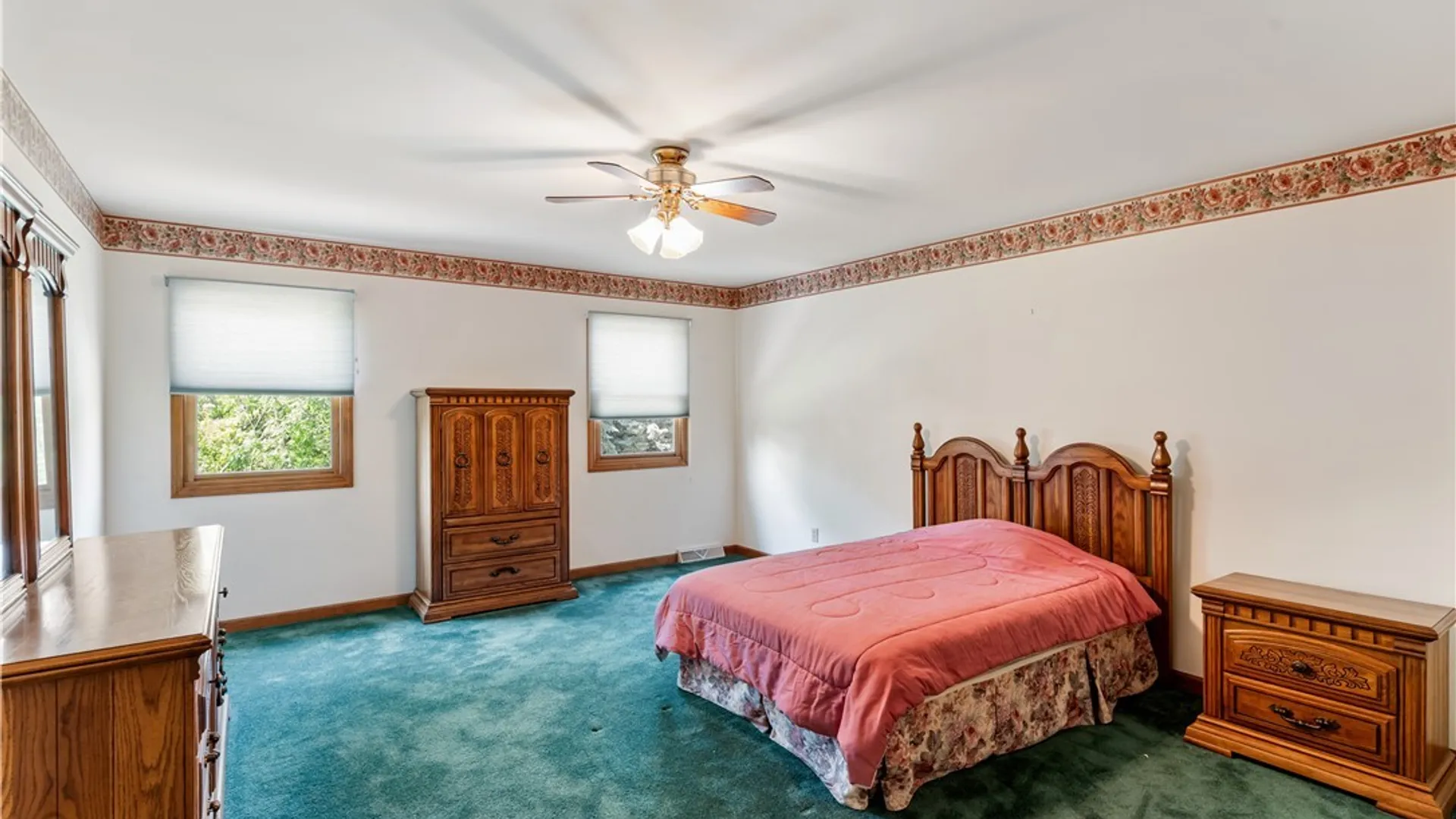 Property at 43 Eagle Terrace, Lancaster, NY 14043 19