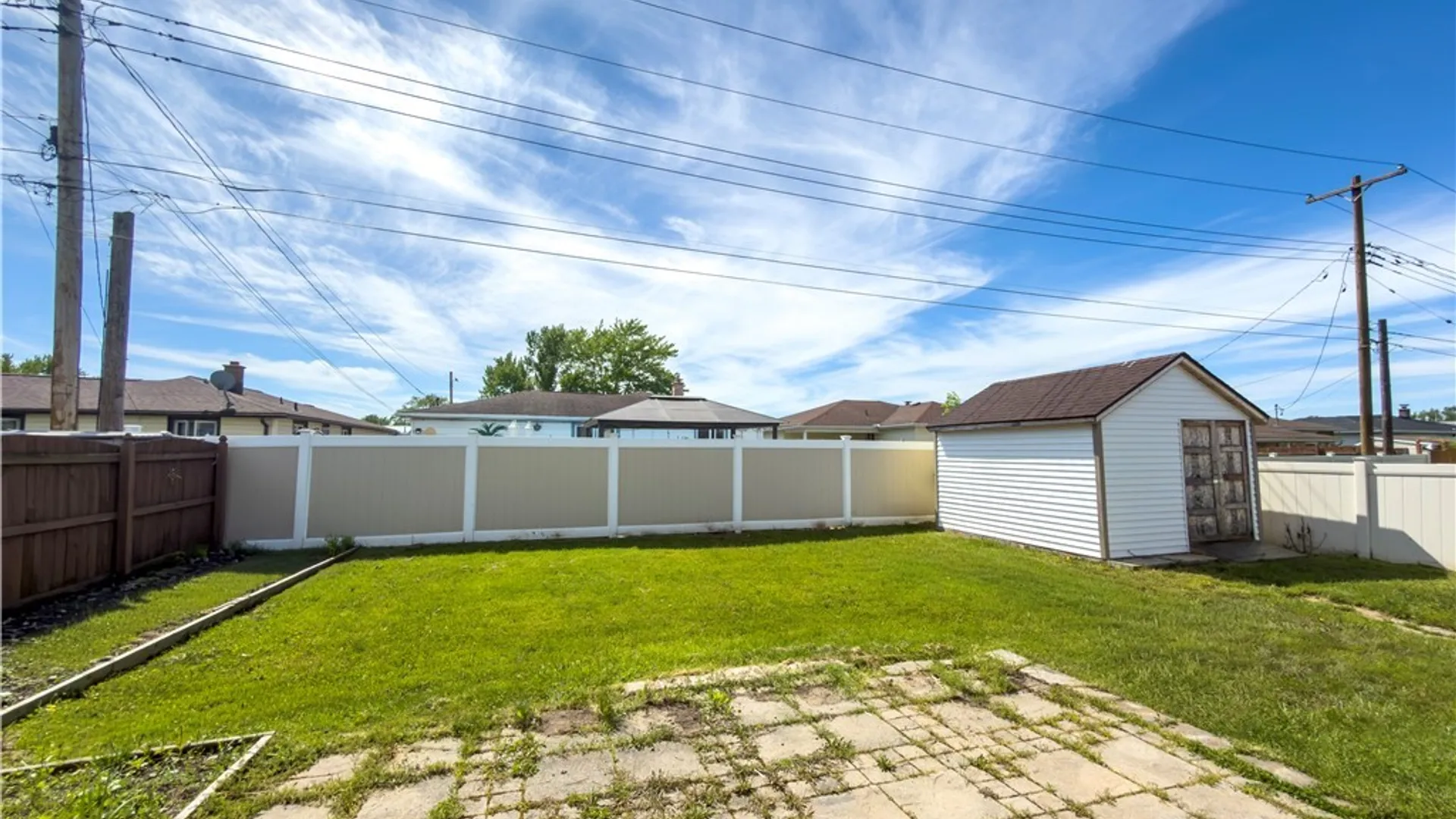 Property at 26 Caroline Lane, Cheektowaga, NY 14043 4