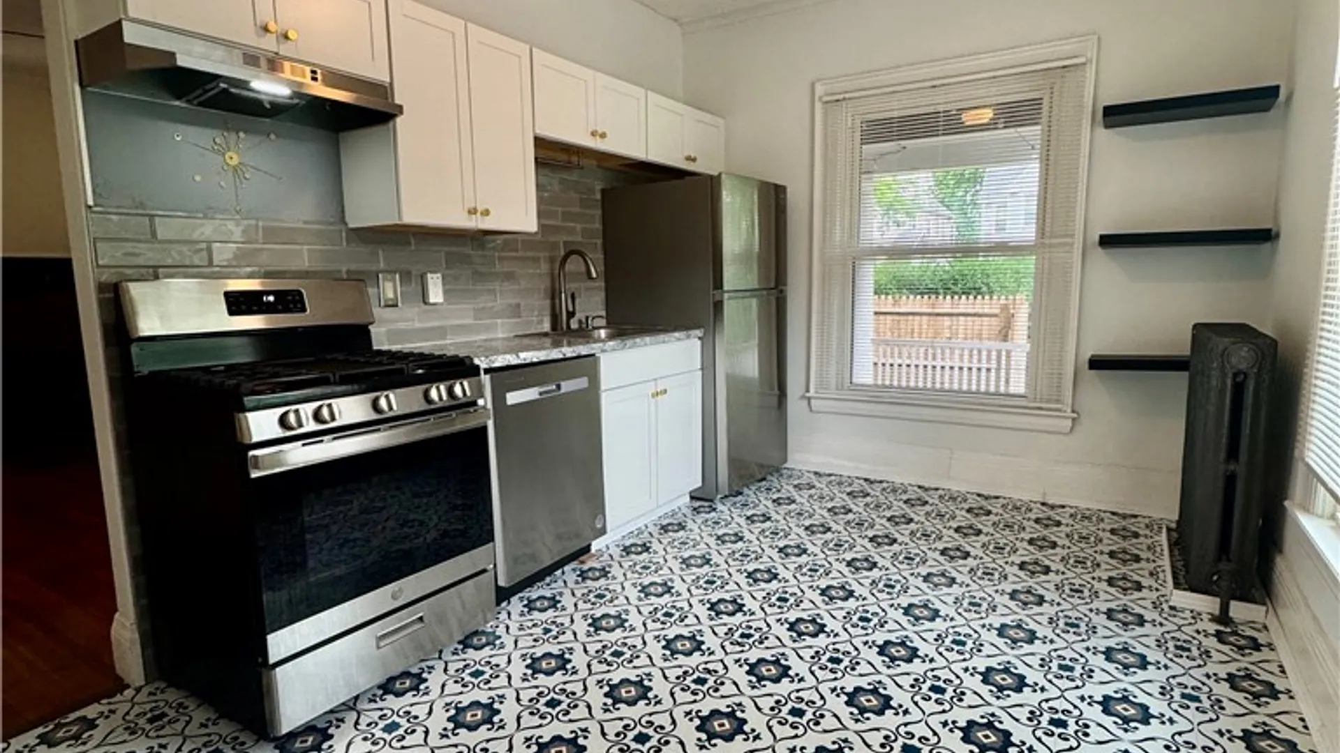 Property at 330 S Goodman Street, Rochester, NY 14607 4
