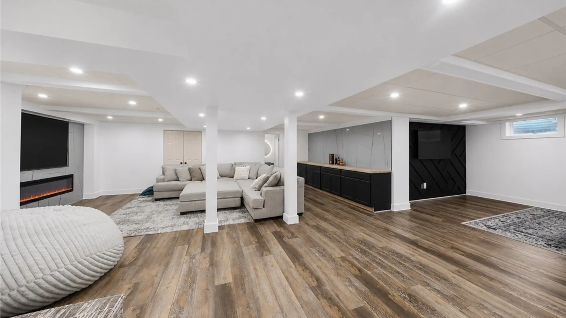 Property at 25 Country Wood Lndg, Greece, NY 14626 34
