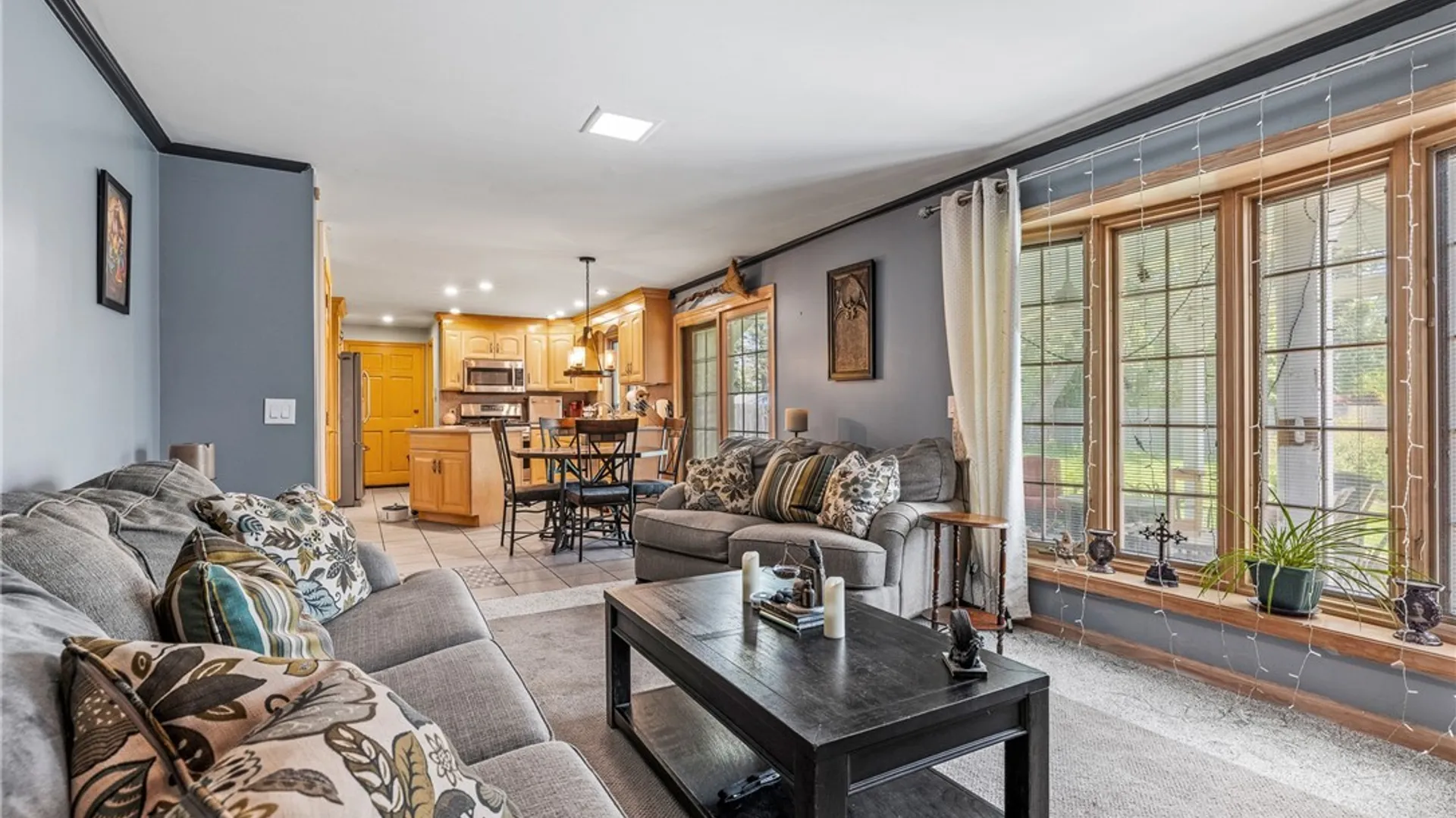 Property at 175 Parkhaven Drive, Amherst, NY 14228 15