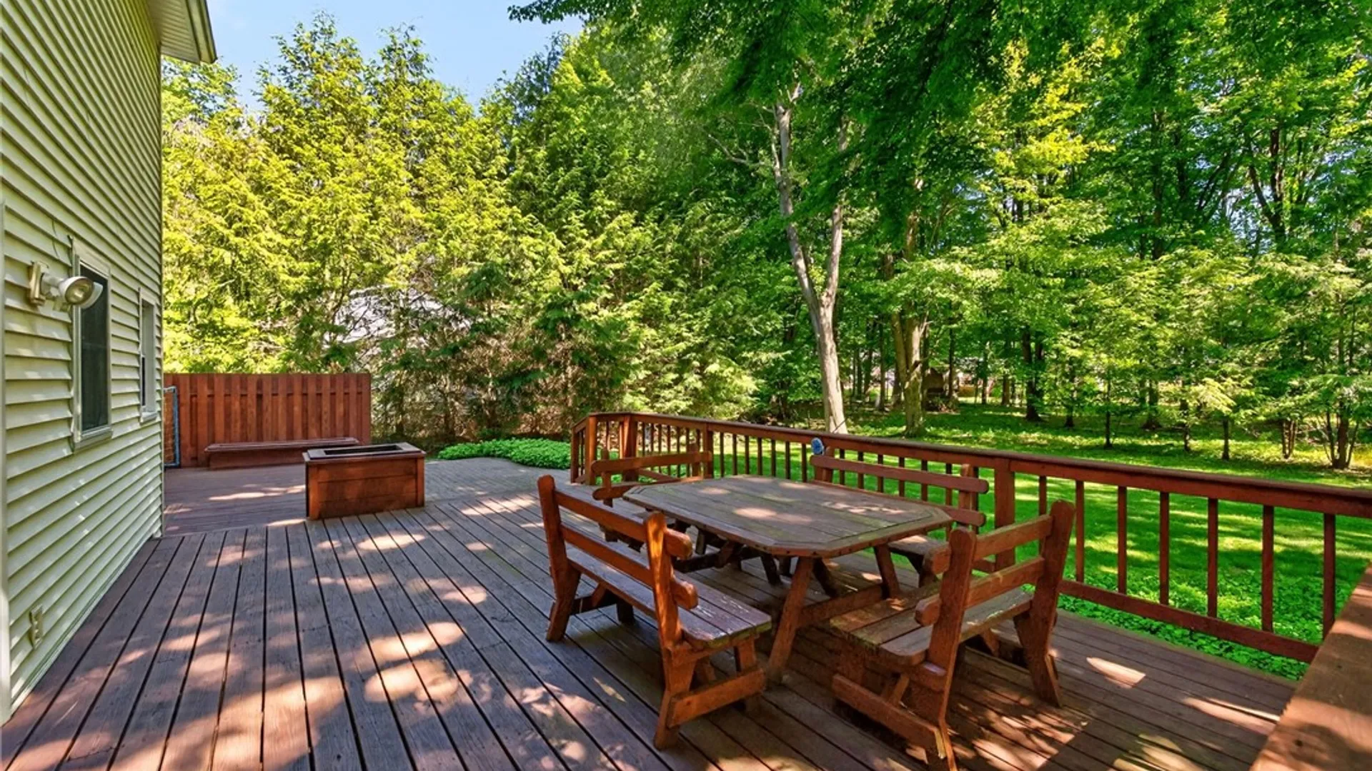 Property at 1111 Everwild Vw, Webster, NY 14580 23