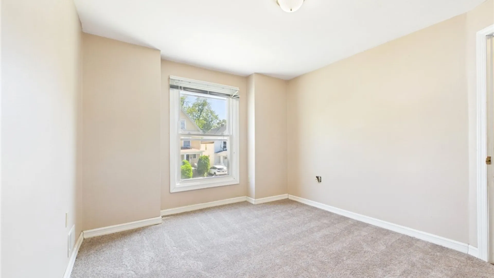 Property at 90 Heath Street, Buffalo, NY 14214 16