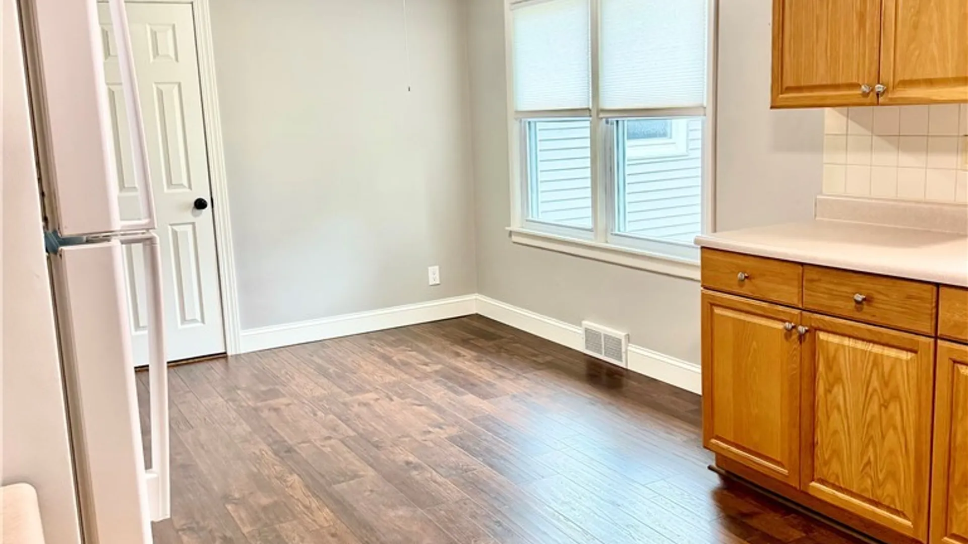 Property at 458 N Lorraine Avenue, Utica, NY 13502 32