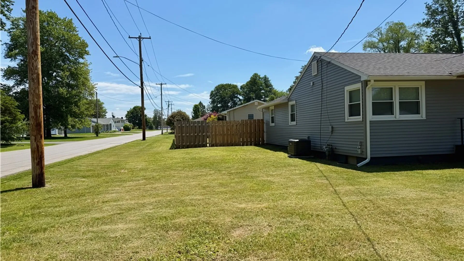 Property at 458 N Lorraine Avenue, Utica, NY 13502 4