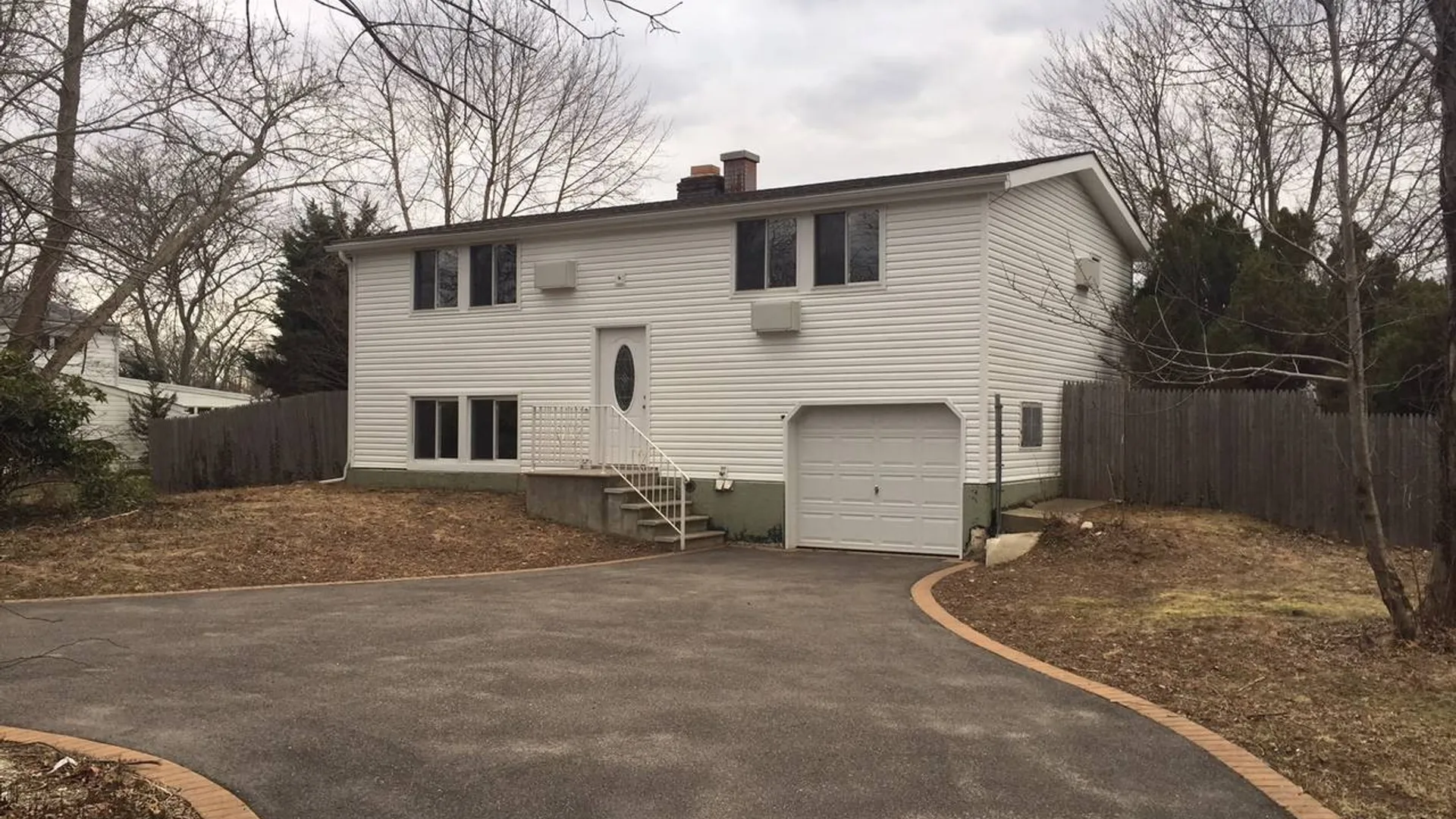 Property at 68 University Heights Drive, Stony Brook, NY 11790 20