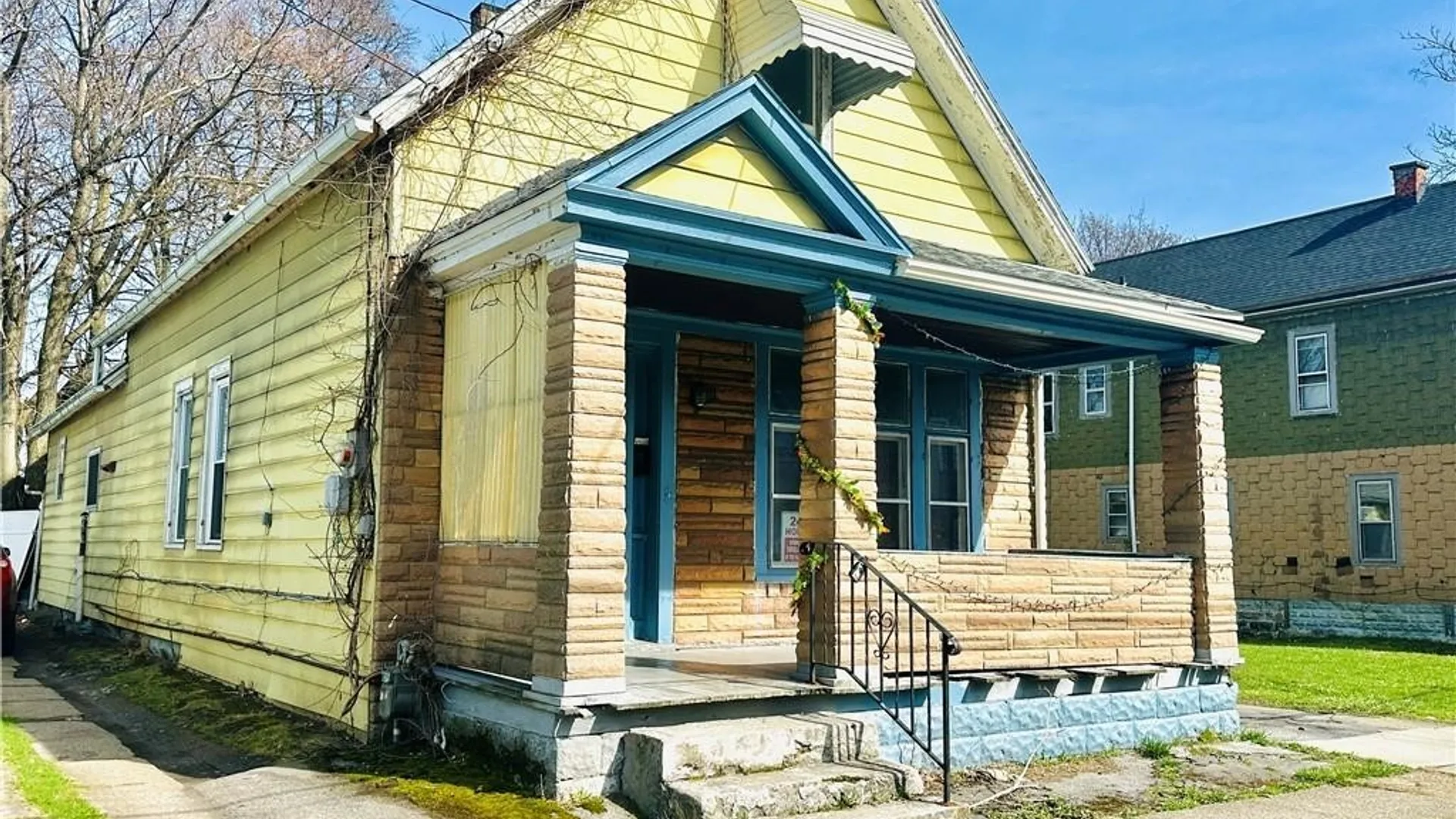 Property at 301 Peach Street, Buffalo, NY 14204 2