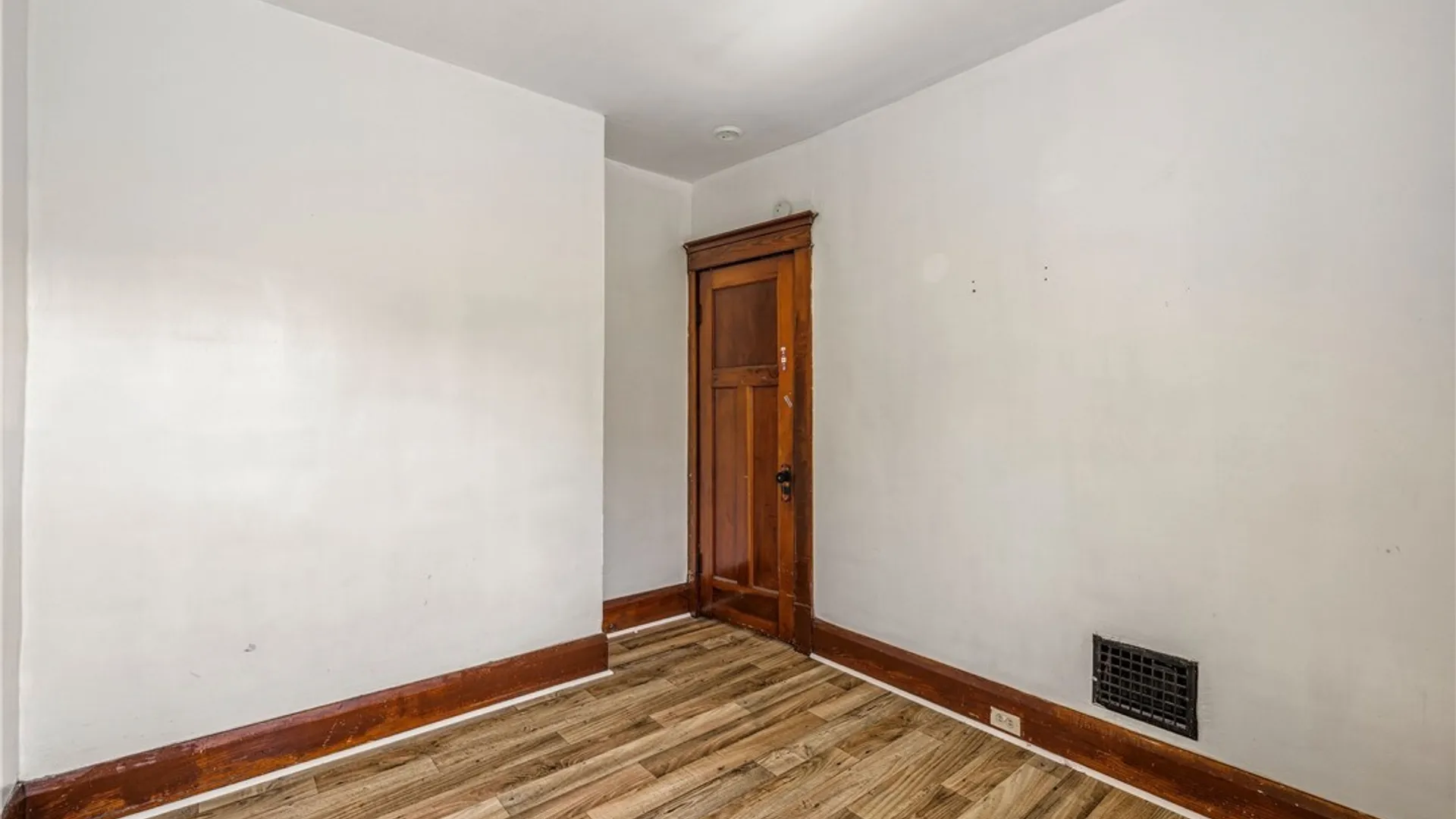 Property at 123 Courtland Avenue, Buffalo, NY 14215 20