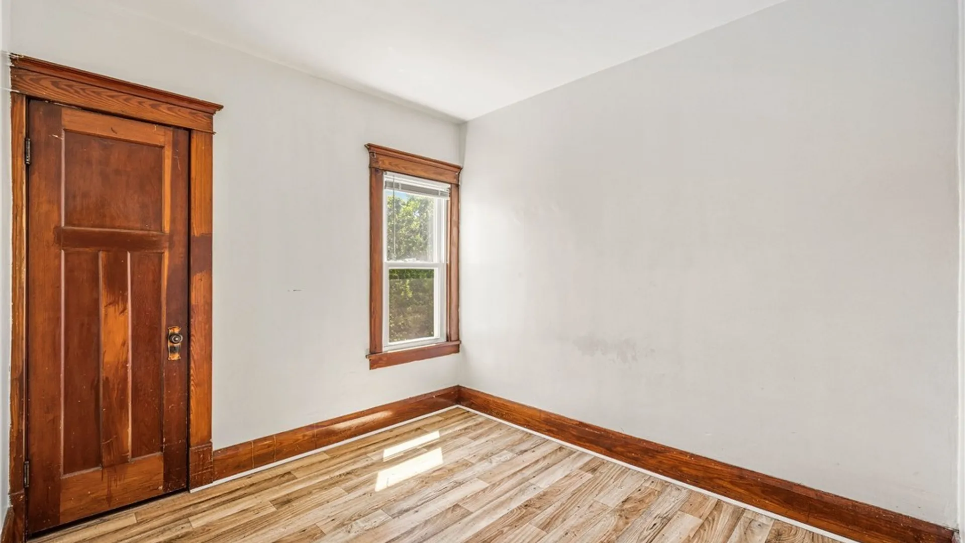Property at 123 Courtland Avenue, Buffalo, NY 14215 22