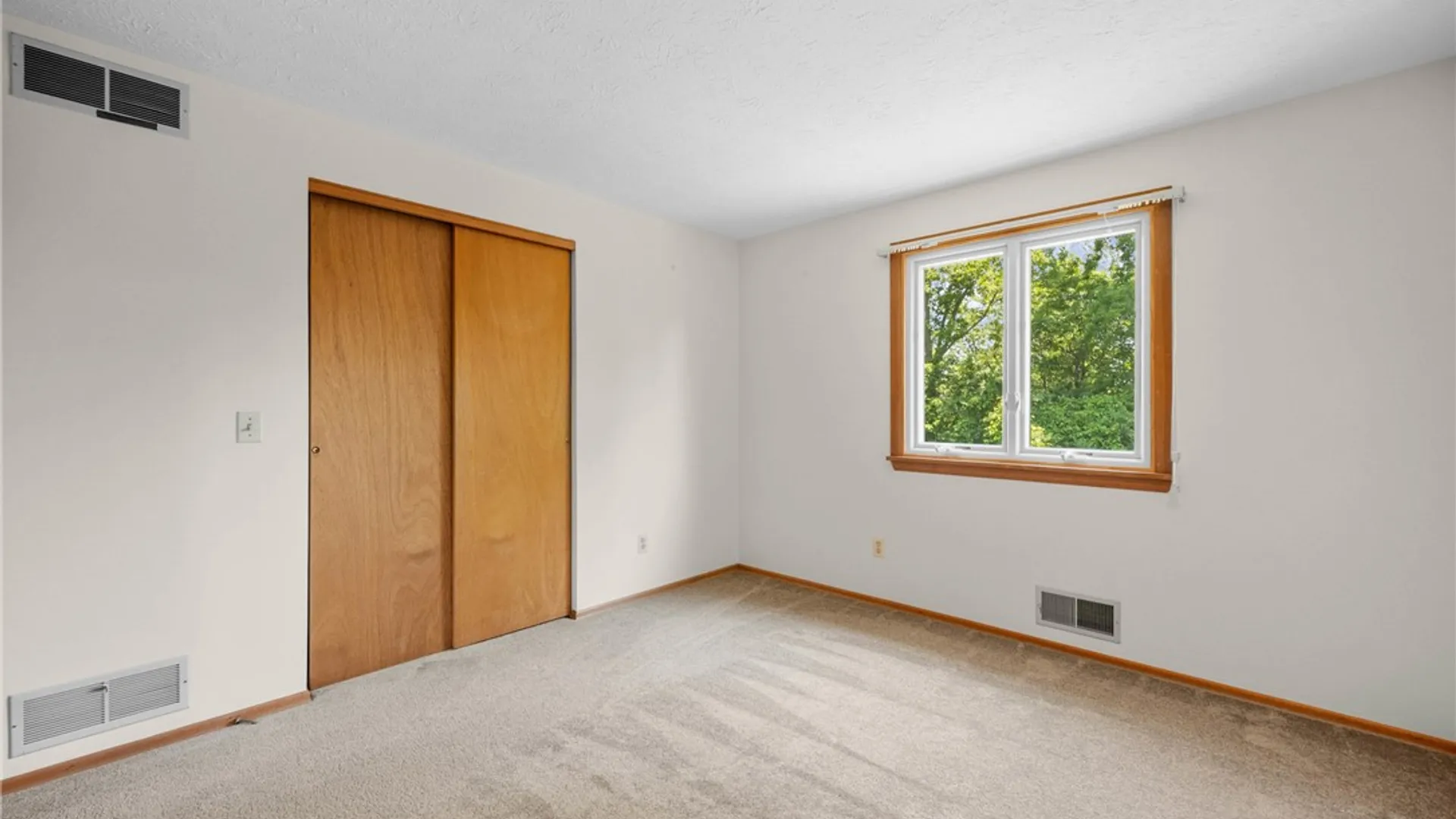 Property at 12 Forest Meadow Trail, Ogden, NY 14624 39
