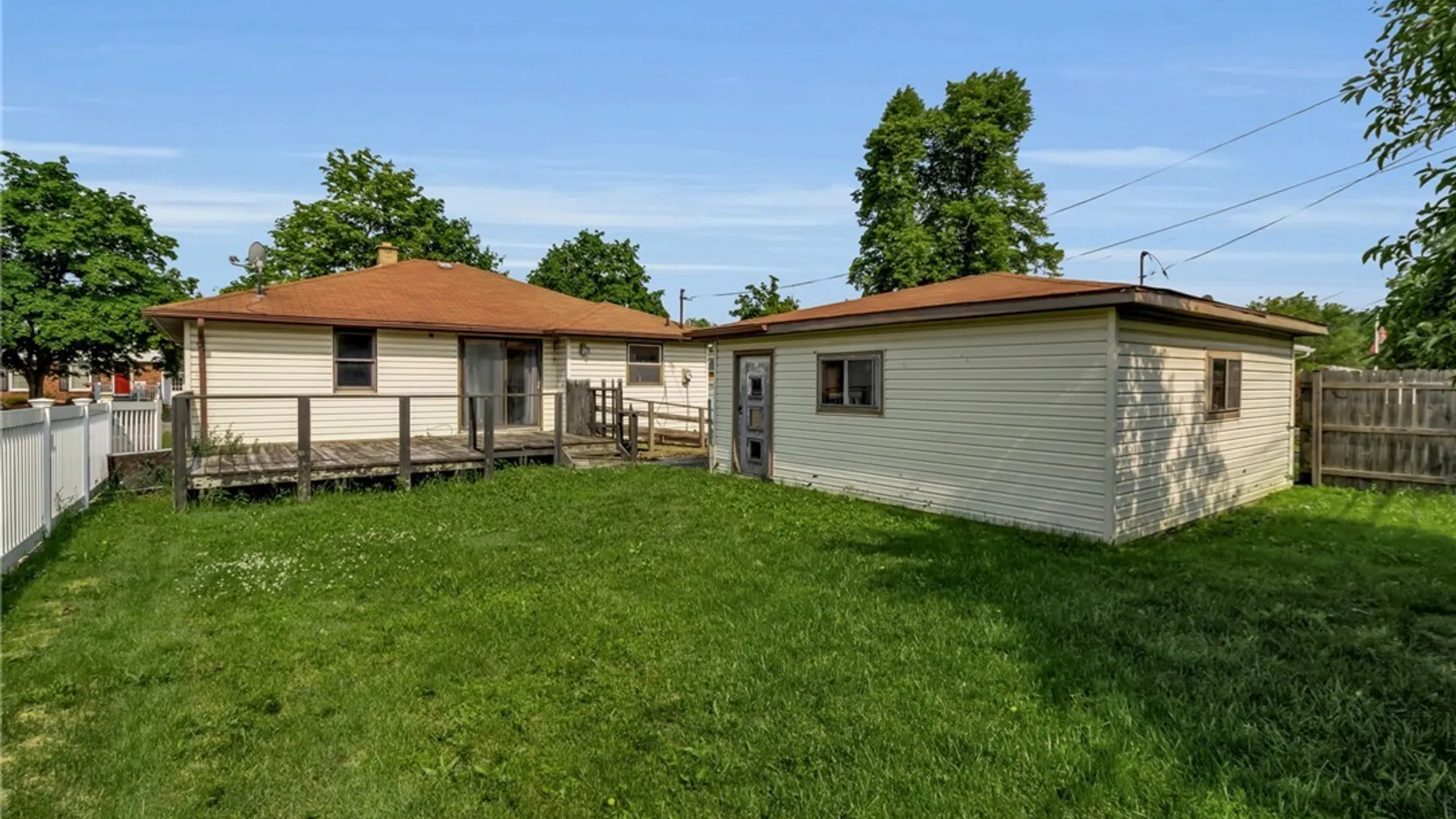 Property at 141 Patricia Drive, Tonawanda, NY 14150 33