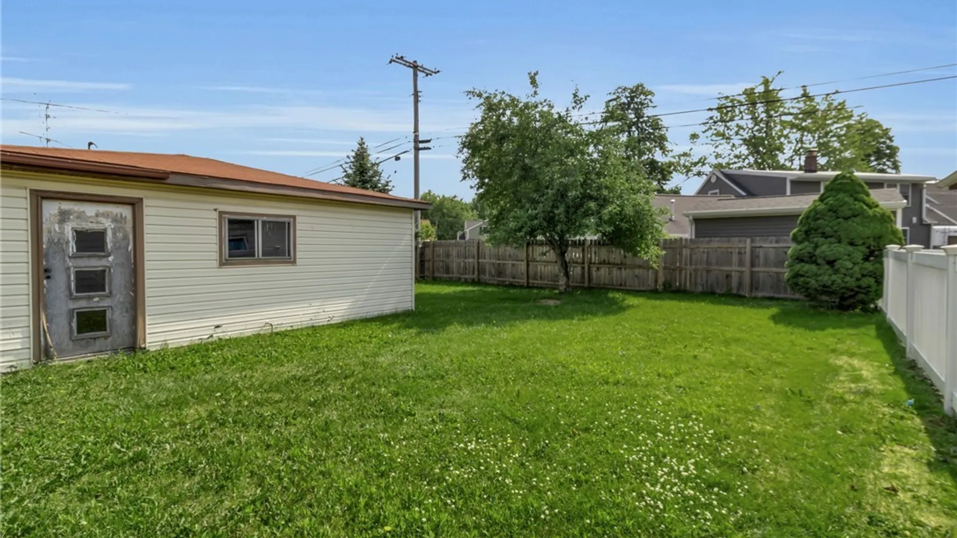 Property at 141 Patricia Drive, Tonawanda, NY 14150 36