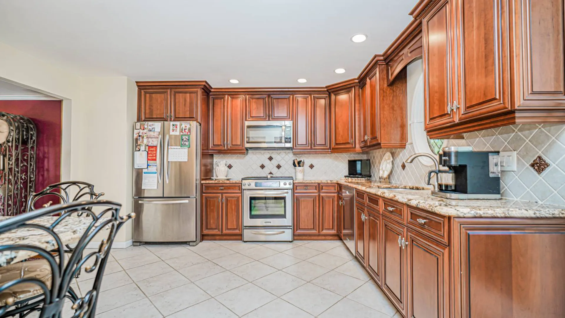 Property at 29 South Drum Street, Staten Island, NY 10309 10