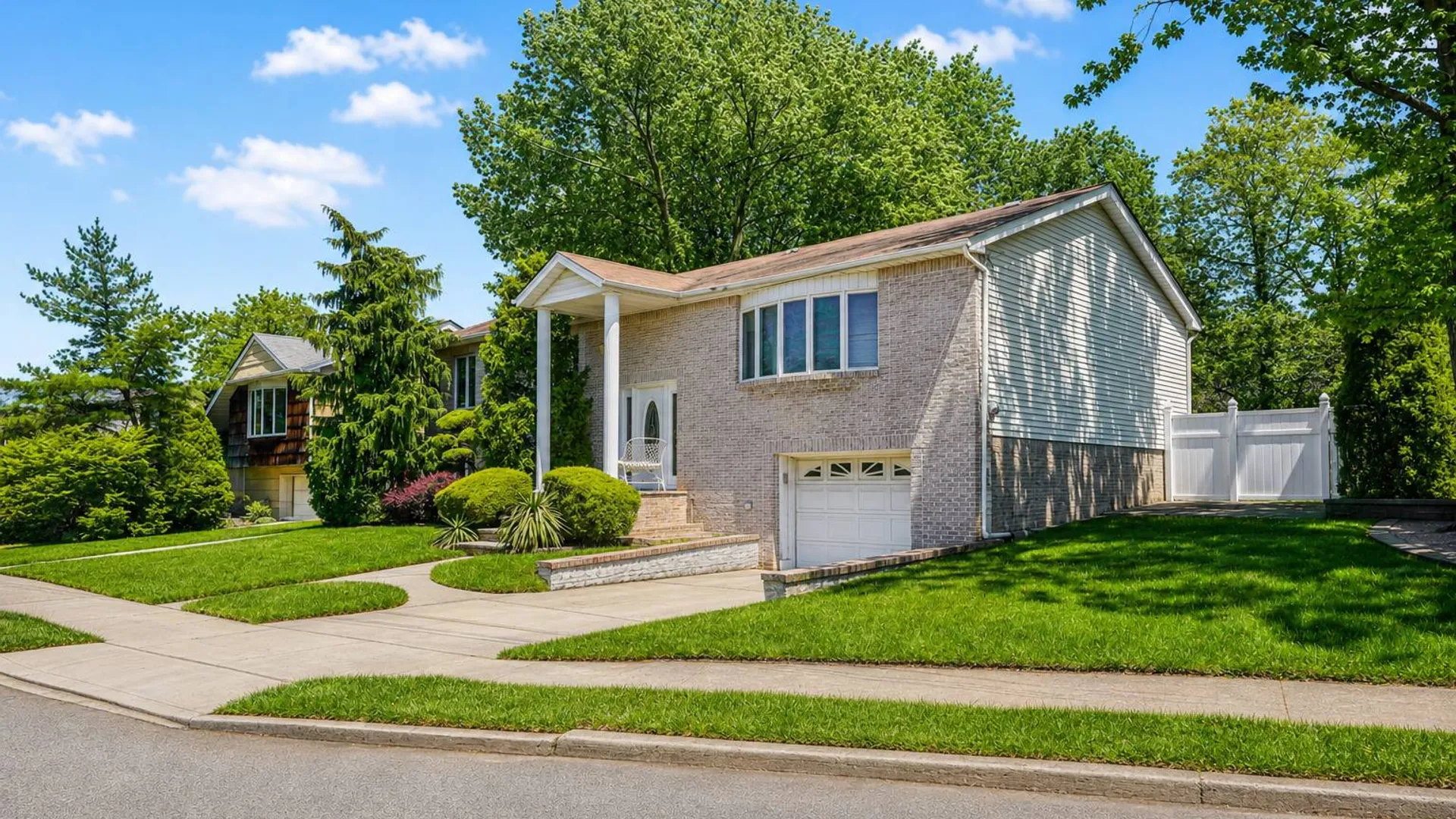Property at 29 South Drum Street, Staten Island, NY 10309 2