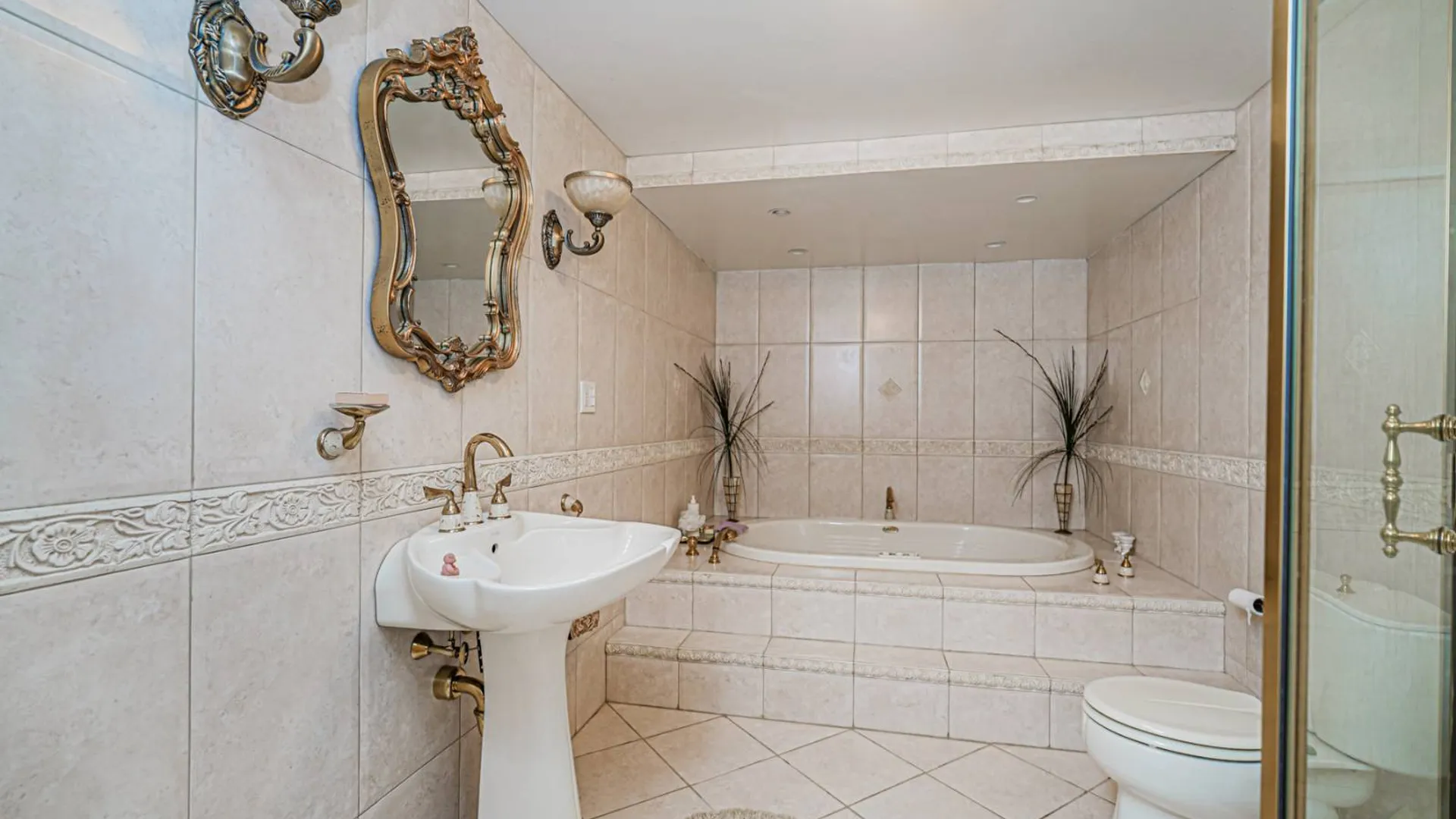 Property at 29 South Drum Street, Staten Island, NY 10309 24