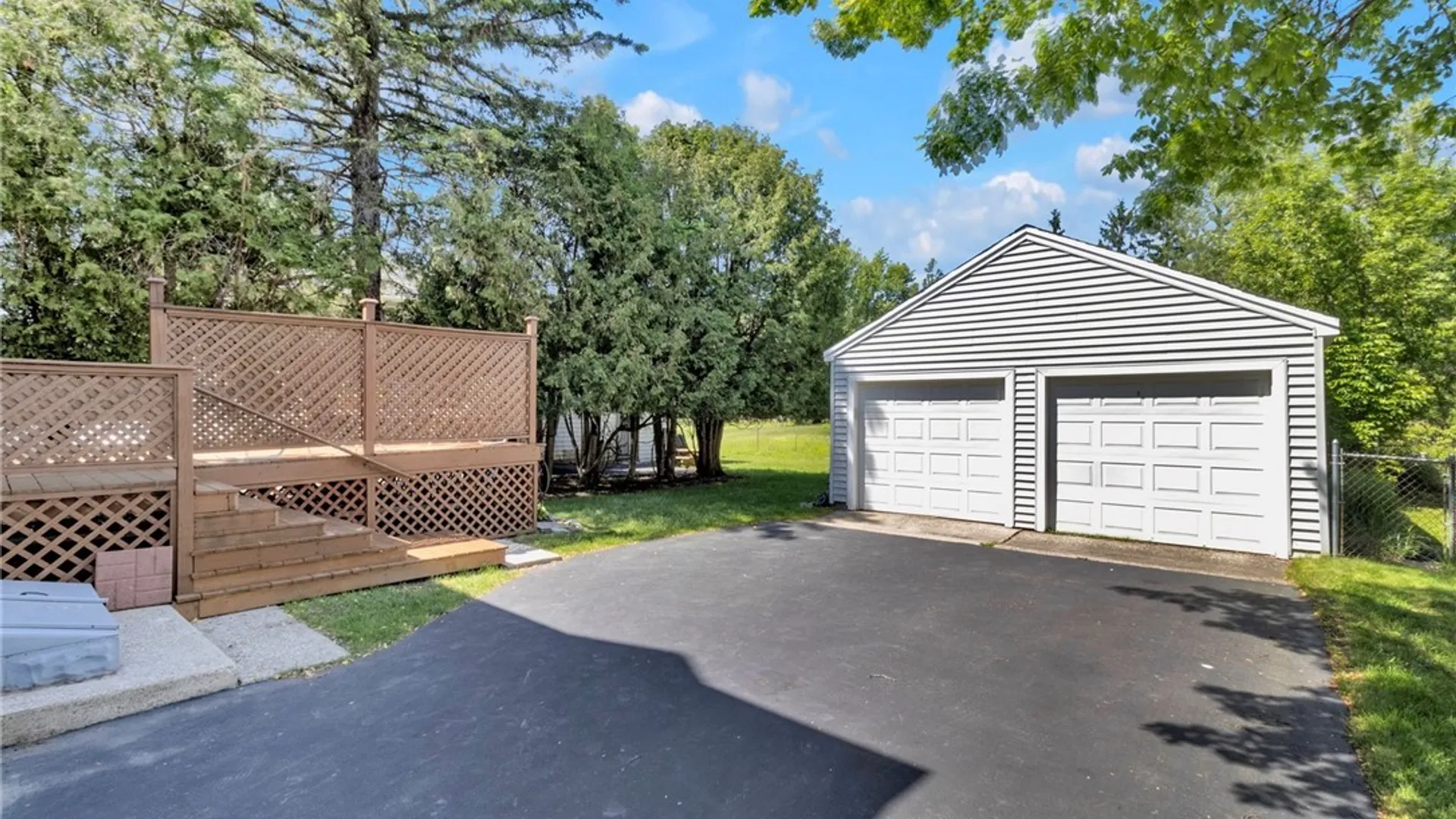 Property at 122 Pleasant Avenue, Lancaster, NY 14086 12