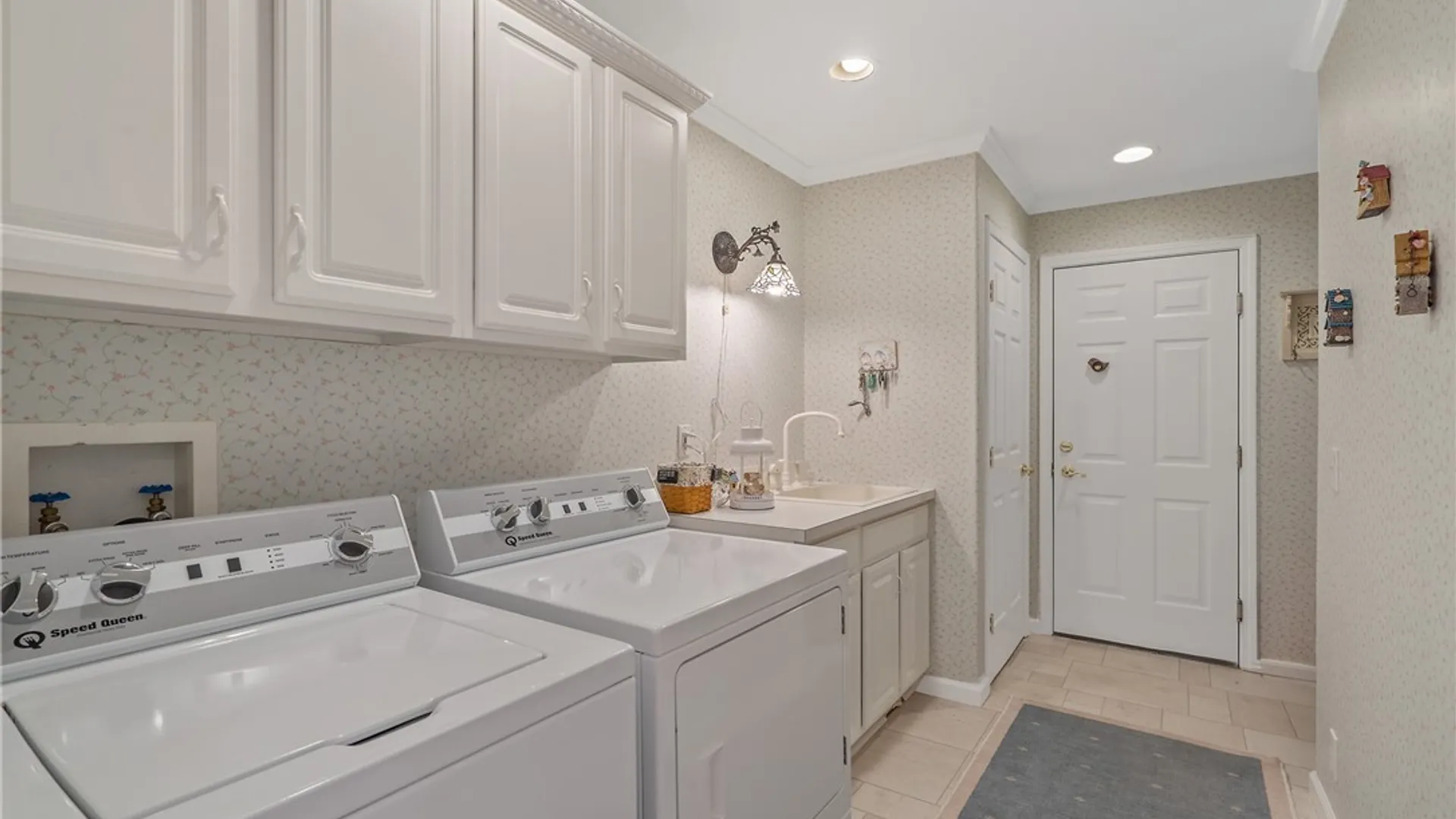 Property at 18 Regan Drive, Oswego, NY 13126 40