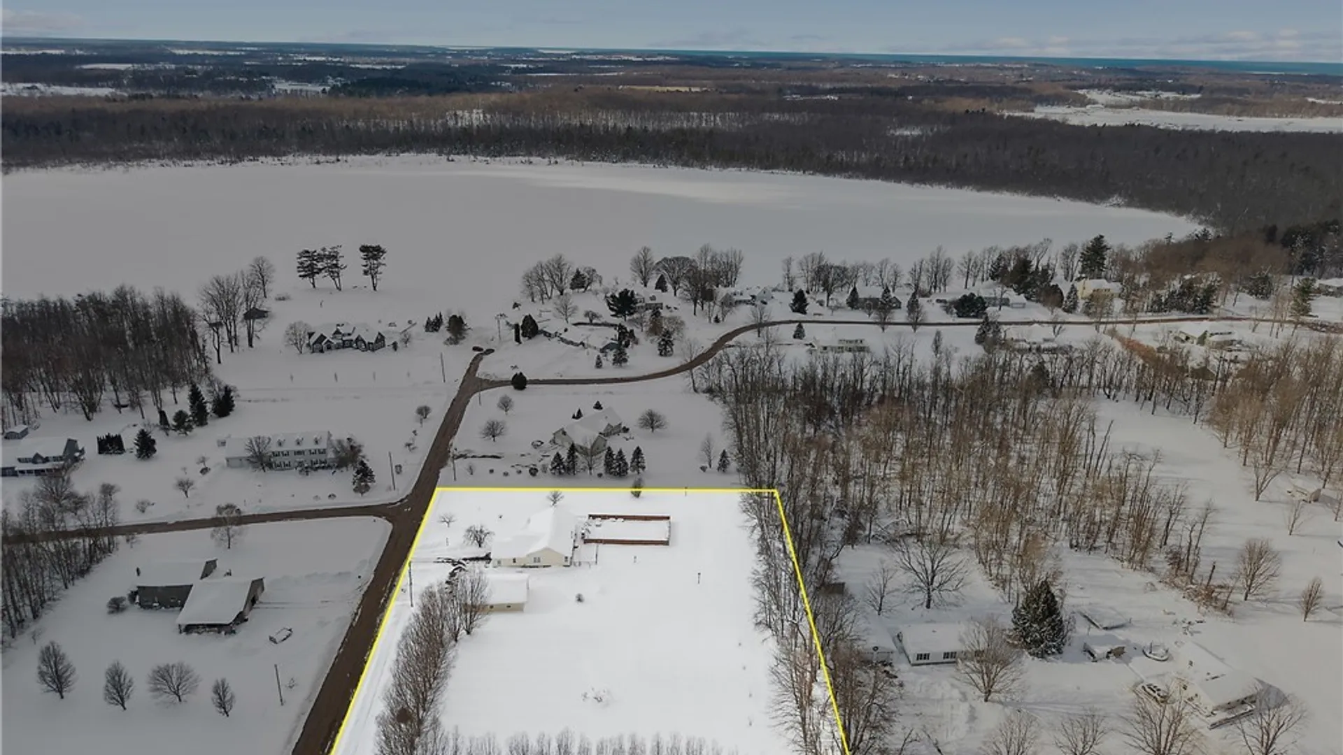 Property at 18 Regan Drive, Oswego, NY 13126 44