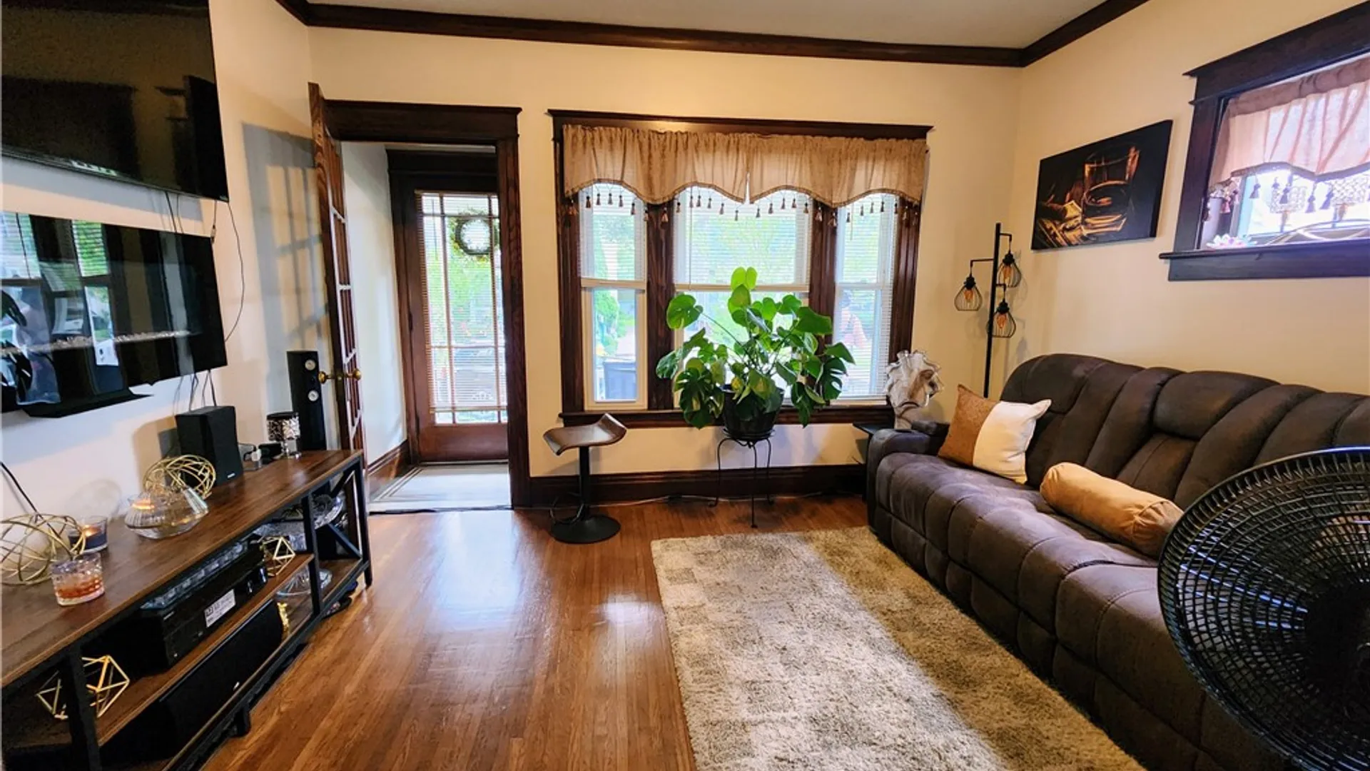 Property at 674 Parsells Avenue, Rochester, NY 14609 3