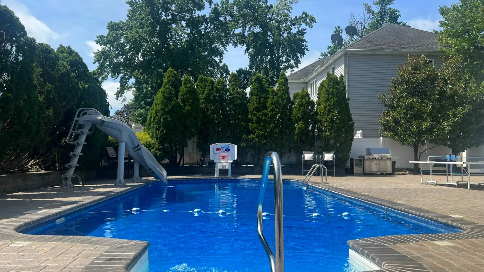 Property at 146 Halpin Ave, Staten Island, NY 10312 11
