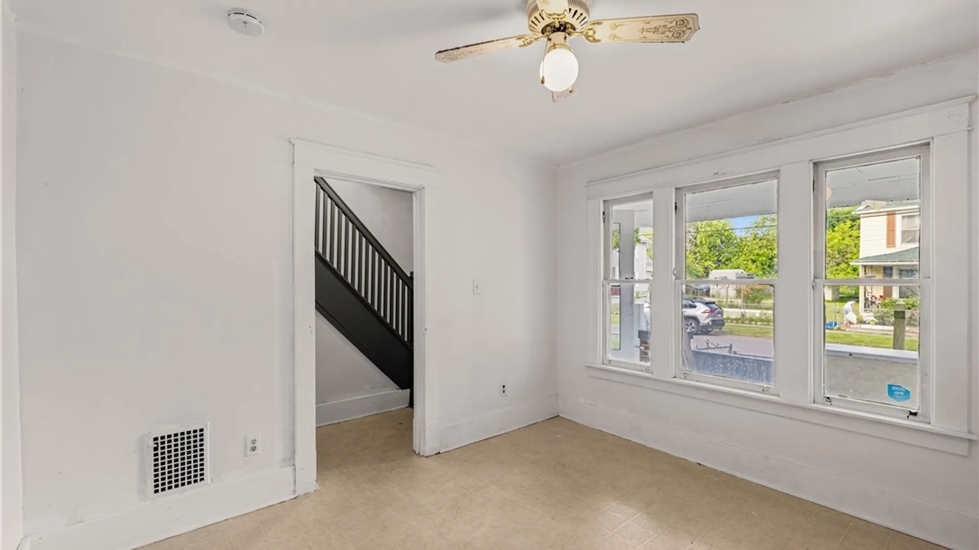 Property at 433 20th Street, Niagara Falls, NY 14303 10