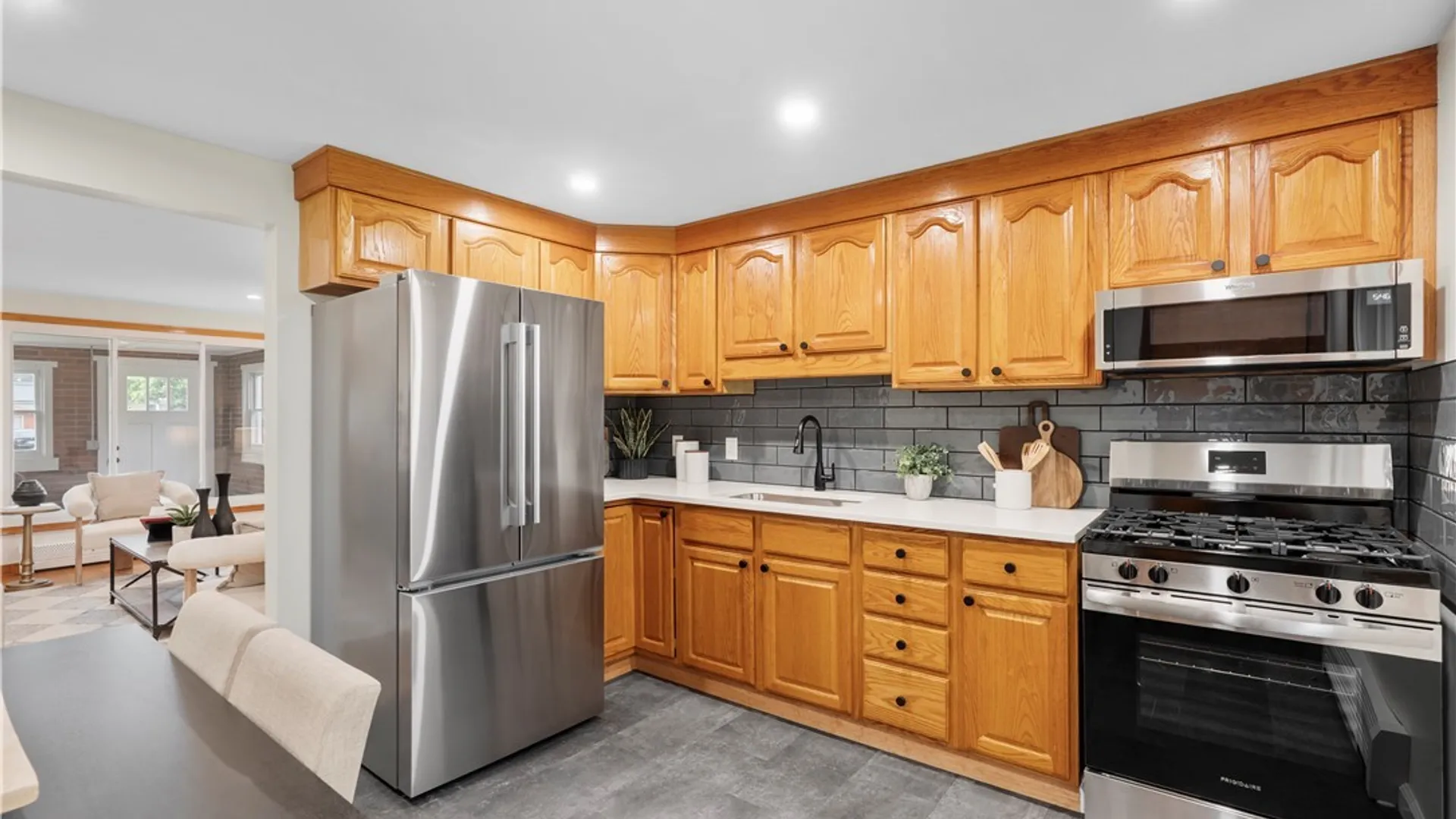 Property at 461 Cherokee Drive, Cheektowaga, NY 14225 11