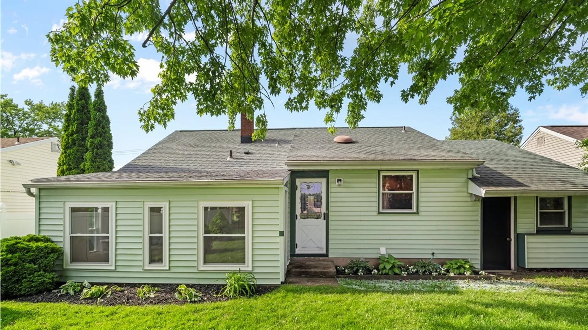 Property at 461 Cherokee Drive, Cheektowaga, NY 14225 28
