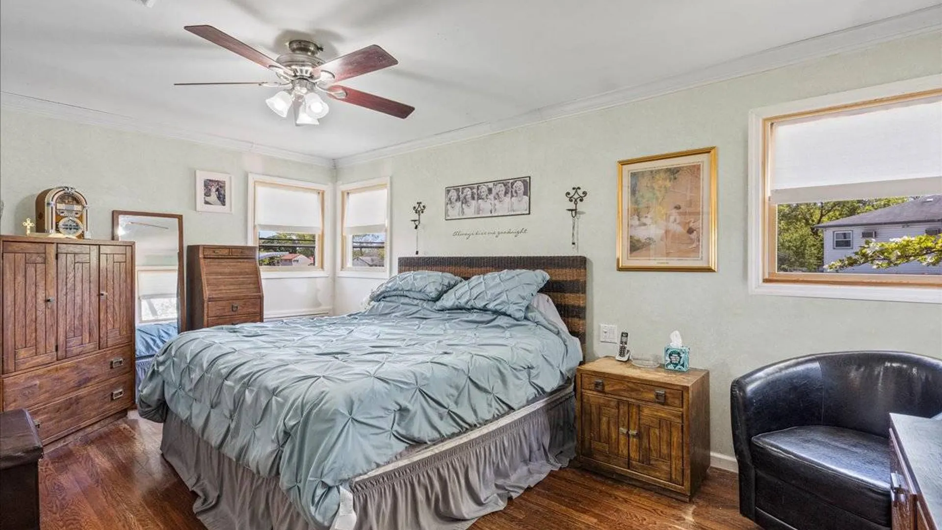 Property at 1733 Andrea Road, East Meadow, NY 11554 16