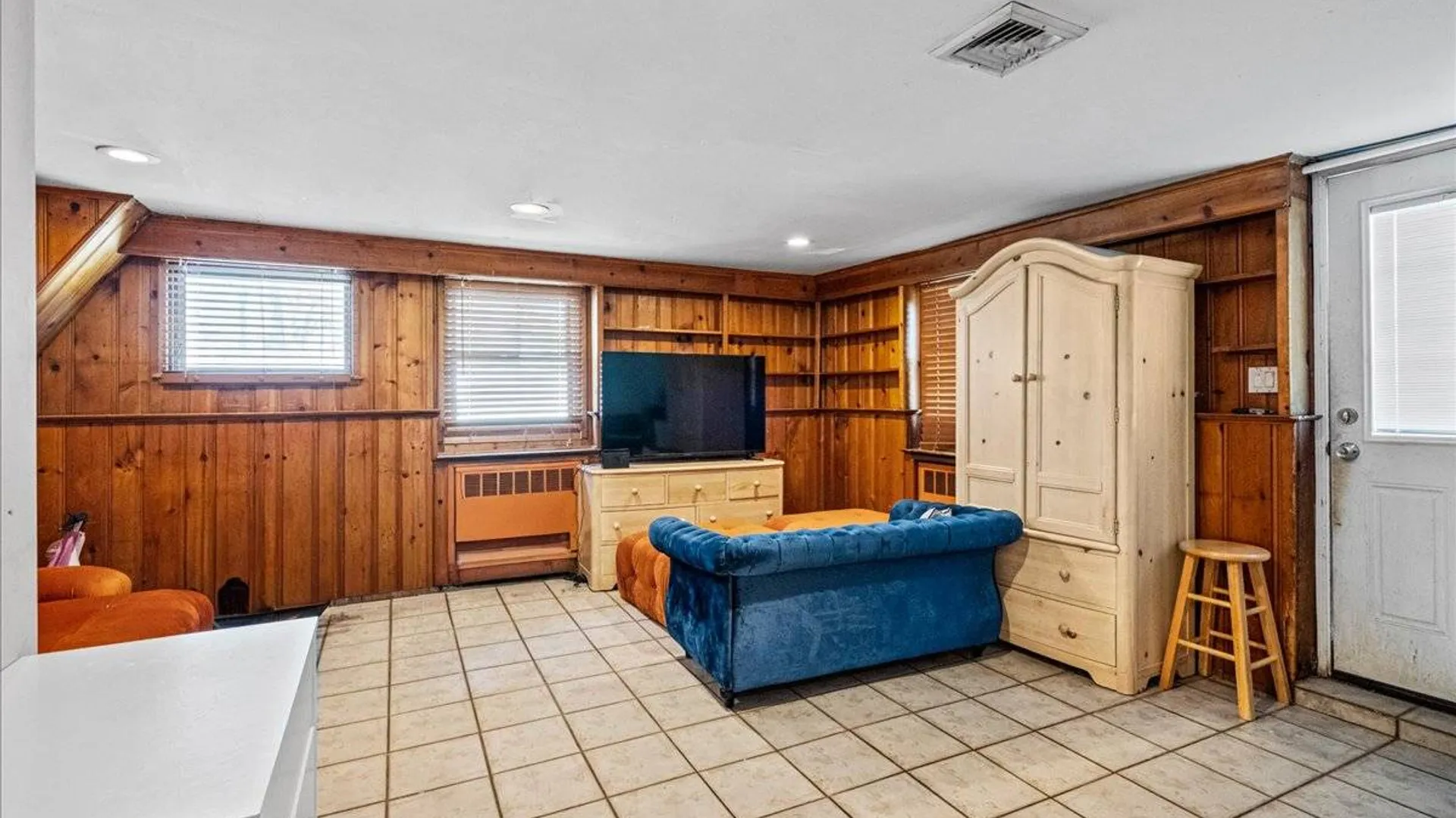 Property at 1733 Andrea Road, East Meadow, NY 11554 20