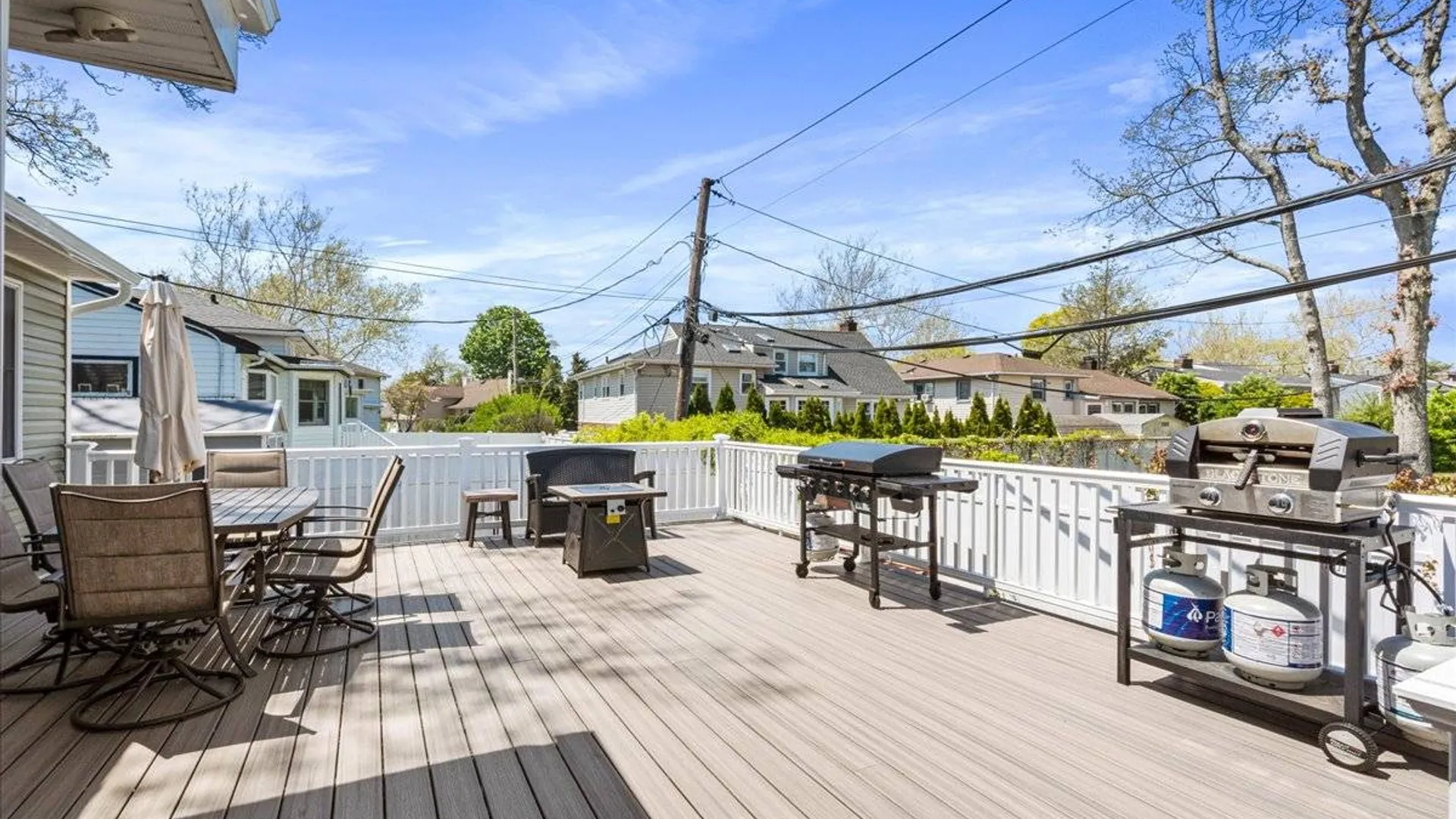 Property at 1733 Andrea Road, East Meadow, NY 11554 25